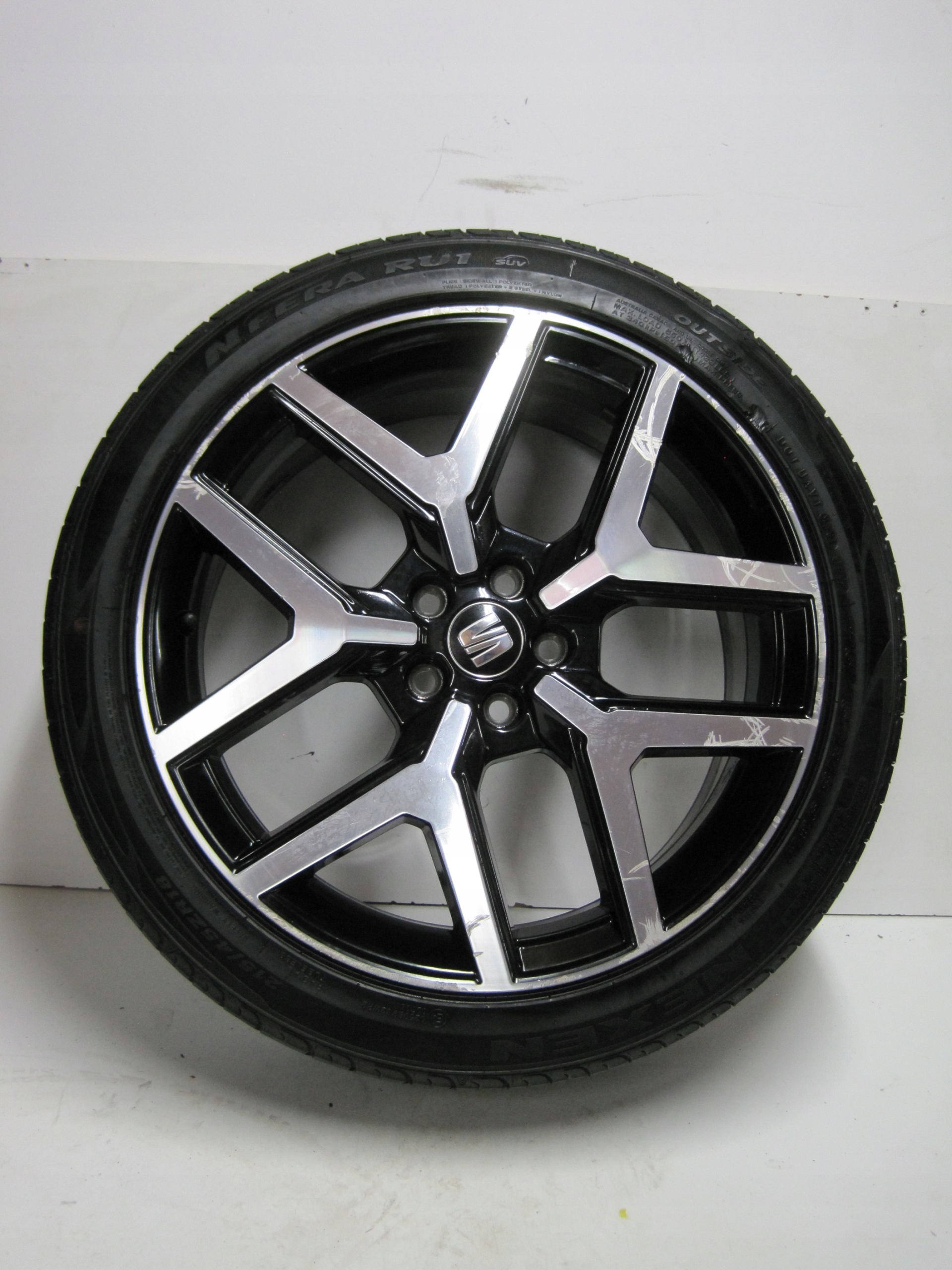 wheels discs tyres SEAT ARONA R18 6F9 3 4 mm
