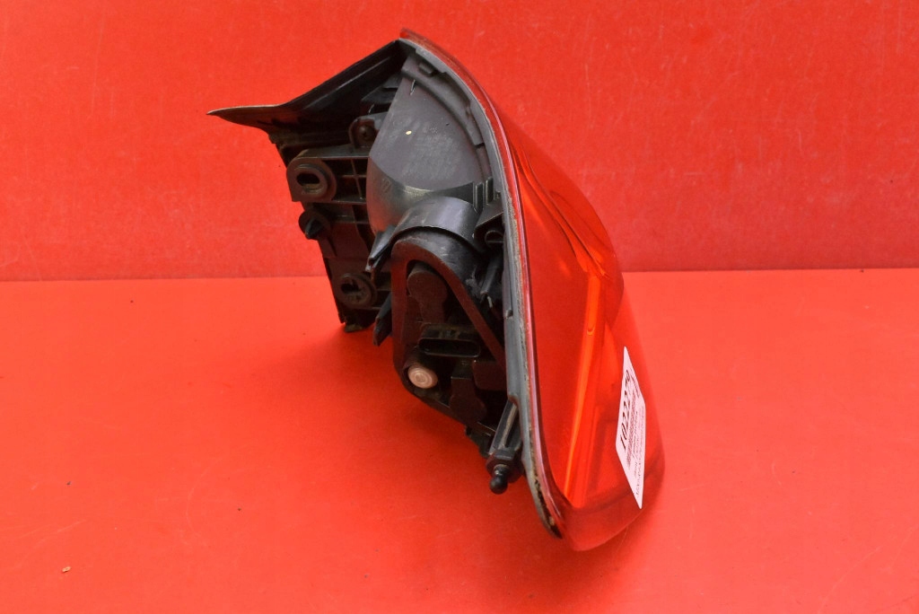 light left rear part rear BMW F31 11-16