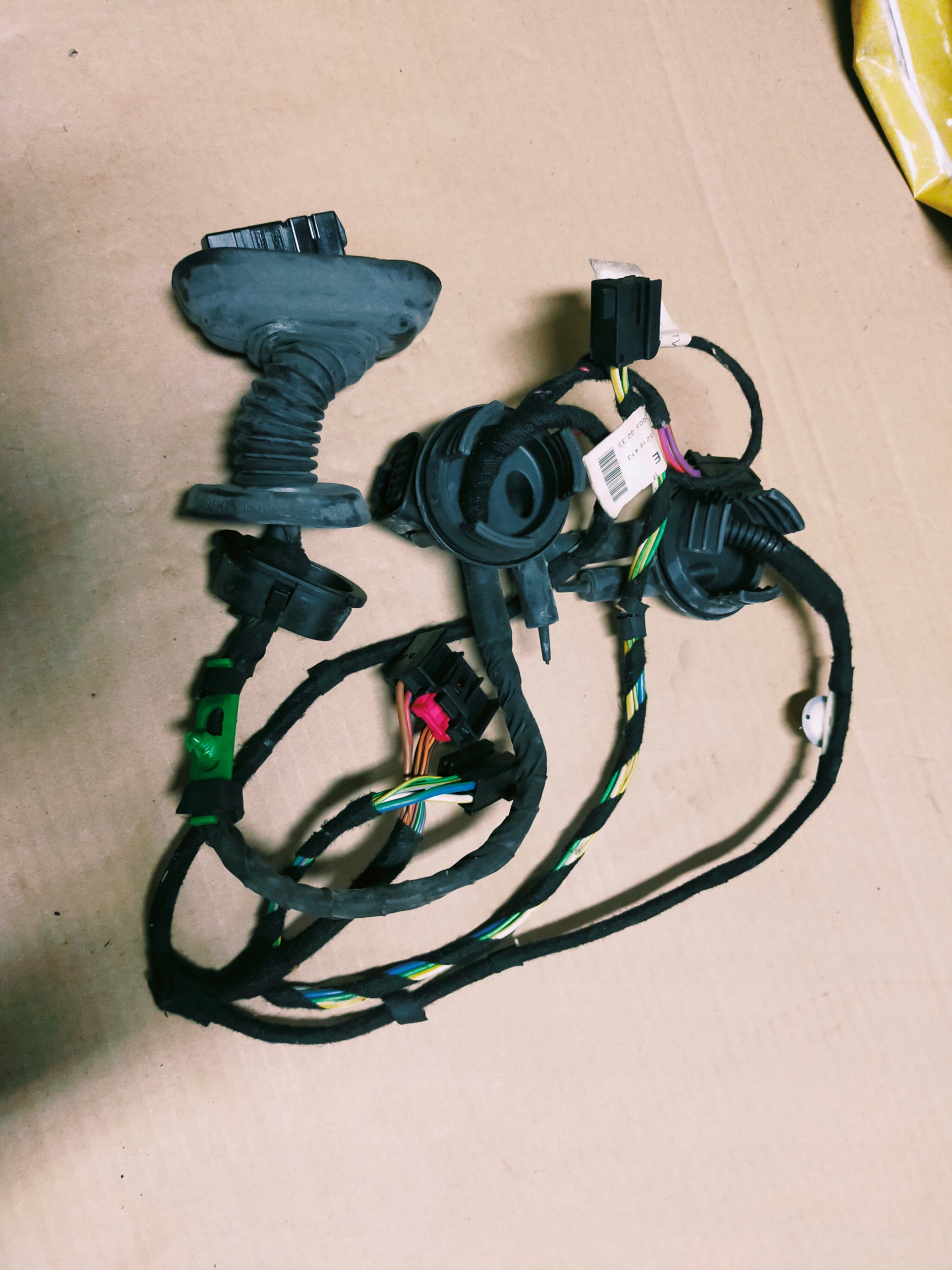bundle DZRZWI right PRAWYCH AUDI A6C6 4F1971687E