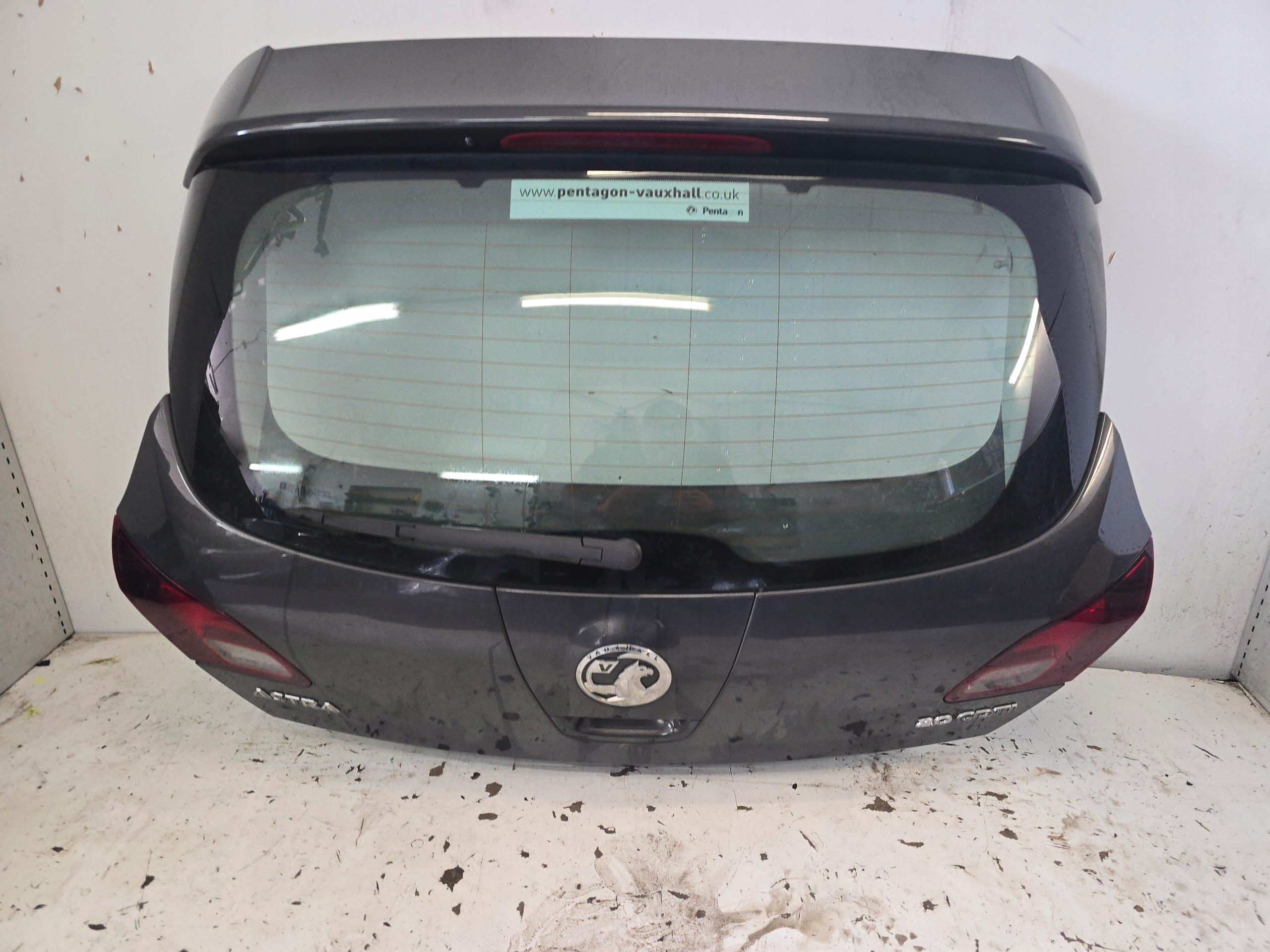 OPEL ASTRA J 4 IV LIFT HB trunk door boot Z190