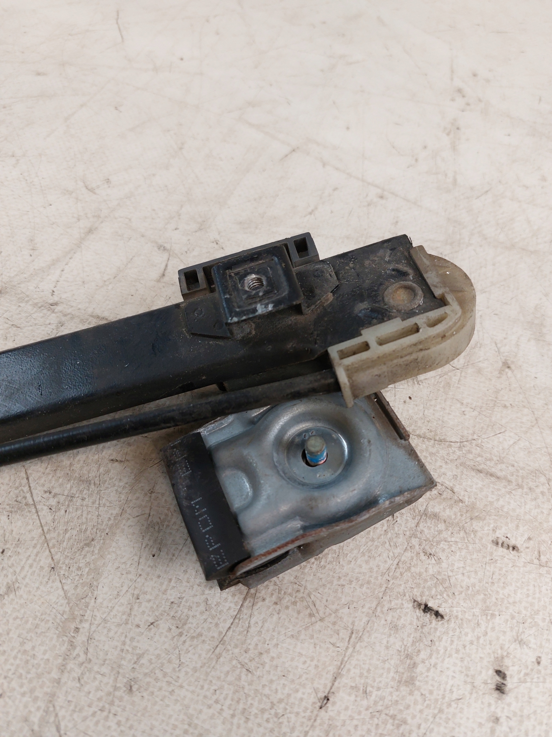 Mécanisme Vitres Manuel Droite Avant VW GOLF III HB 5D