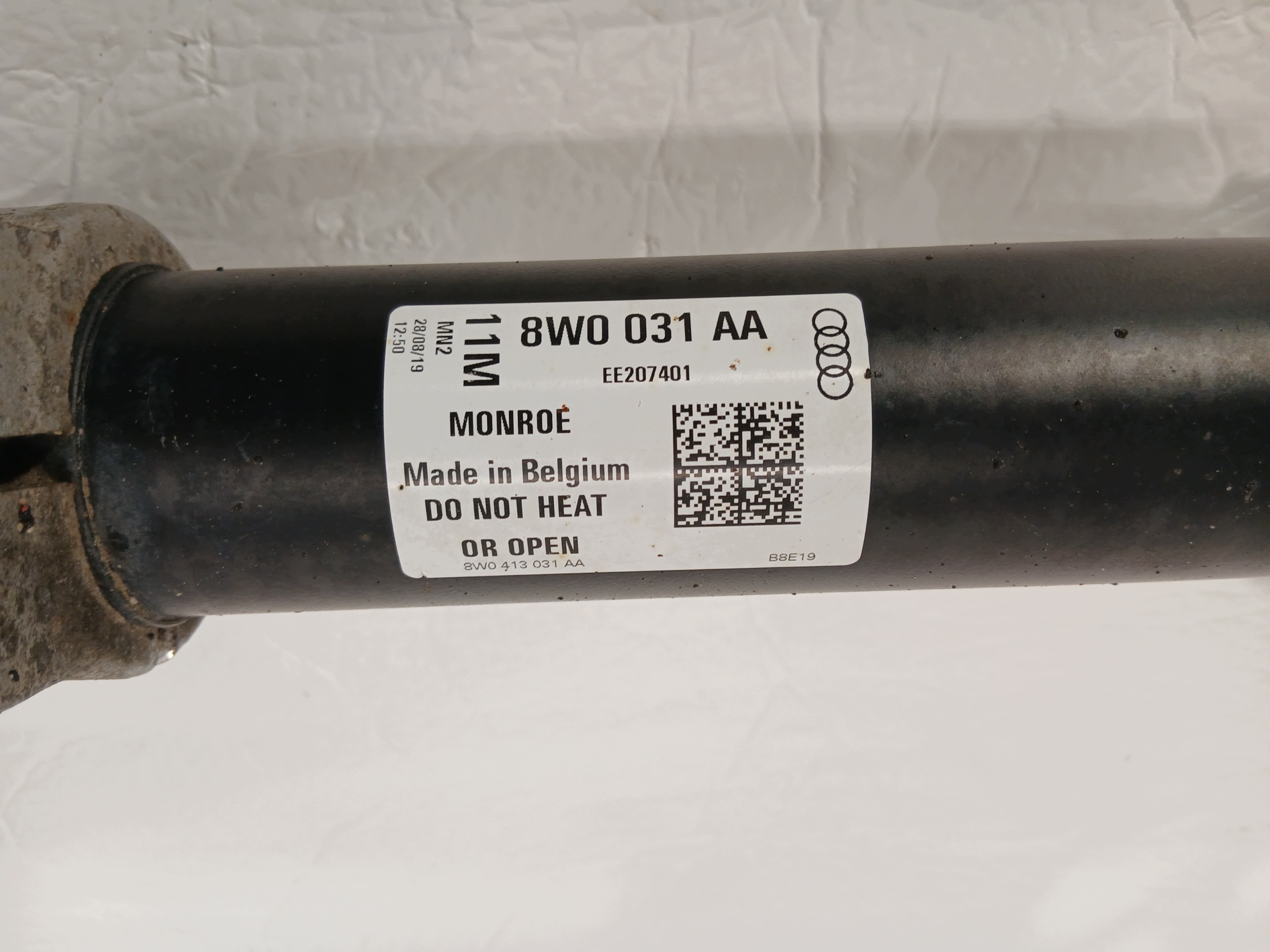 AUDI A4 B9 LIFT shock absorber right front front 8W0413031AA