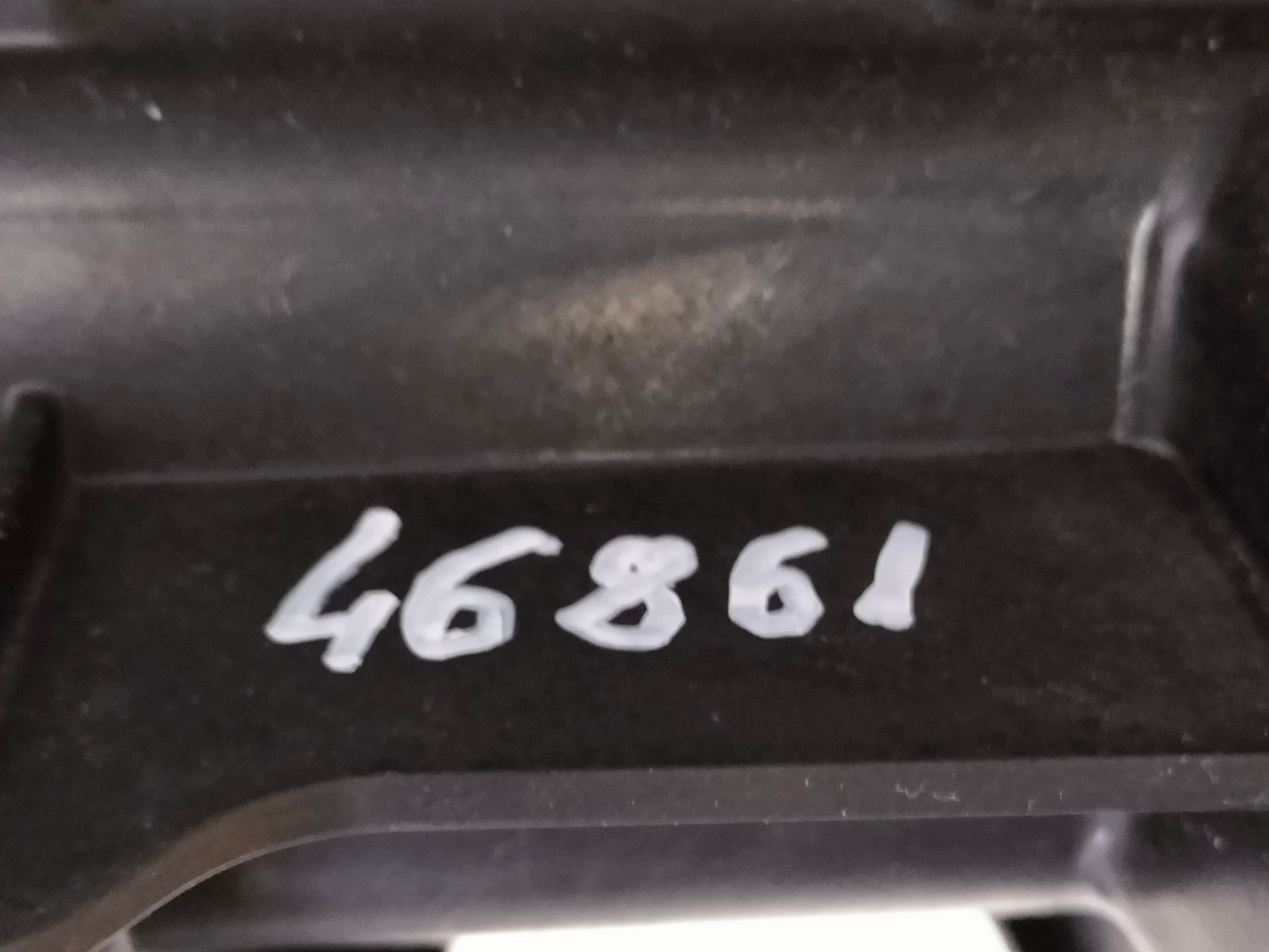 Stopien vnjsí práh pravý TOYOTA HIGHLANDER 19