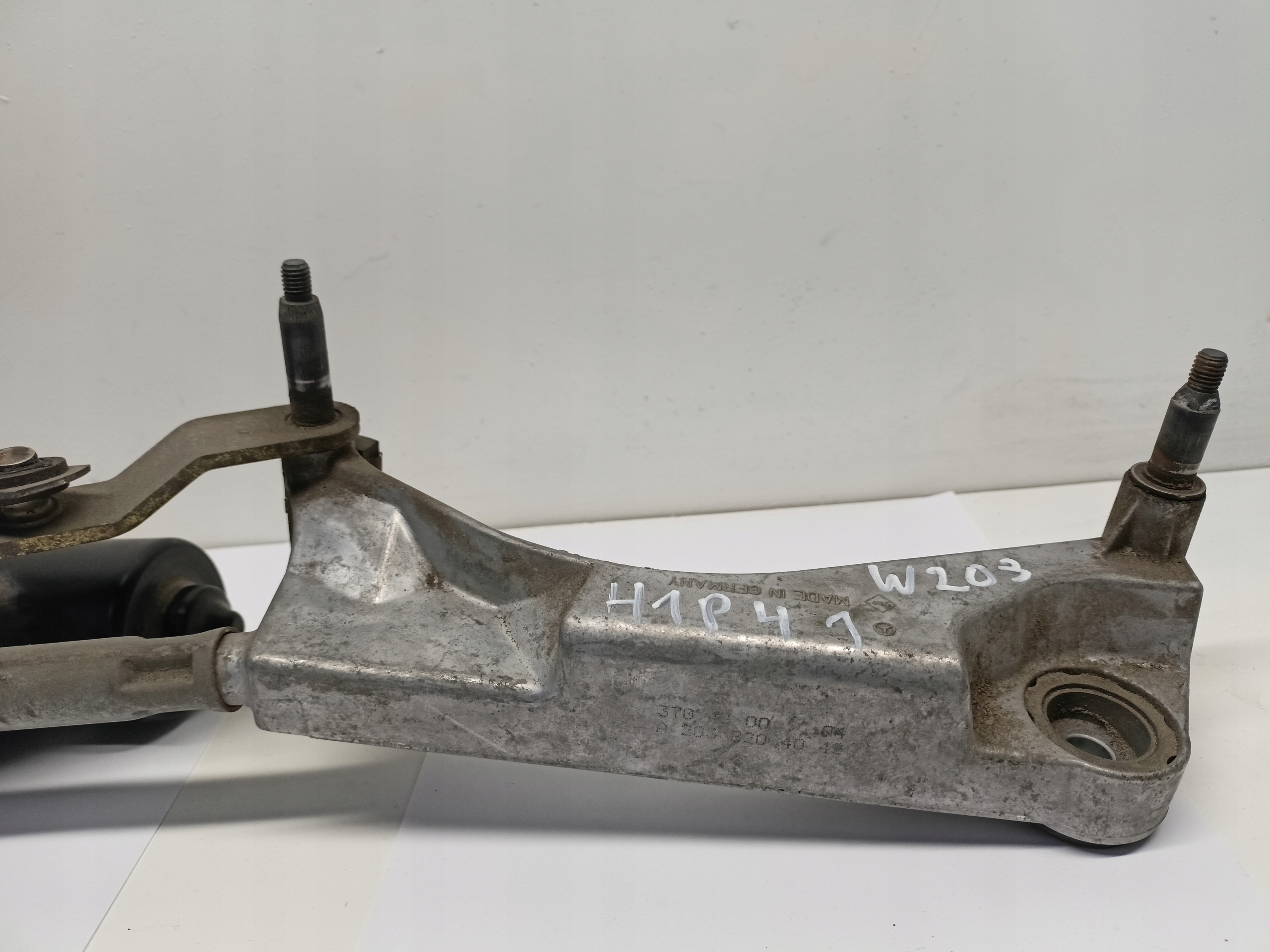 Wischergestänge Mercedes W203 A2038200342