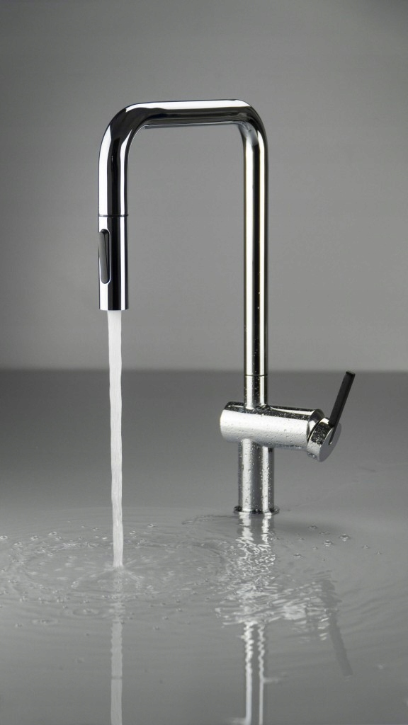 Momi chromová kuchyňská baterie, s výsuvnou hubicí (BKM_073N) /sm/