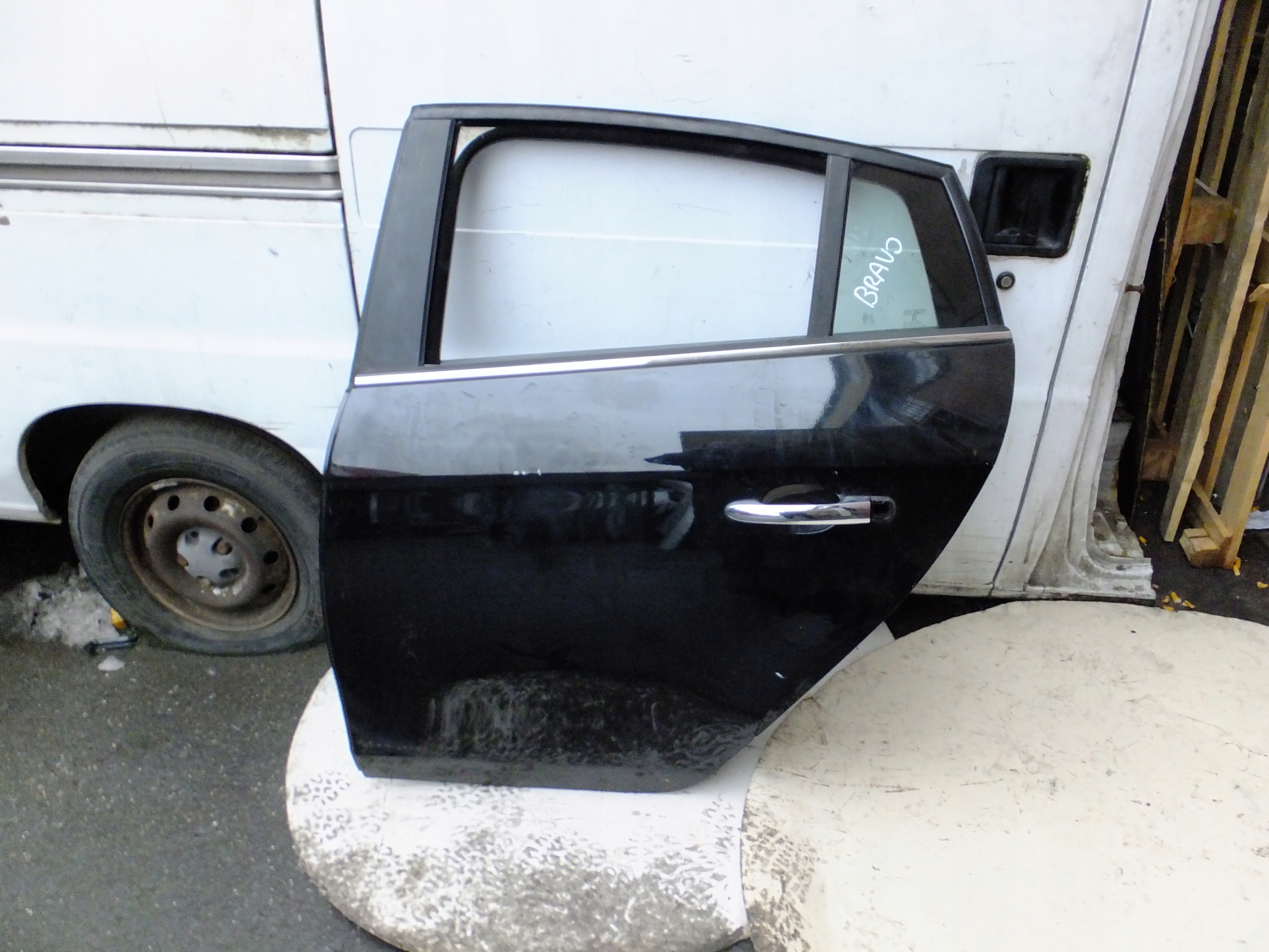 Tür links heck fiat bravo II 2008r