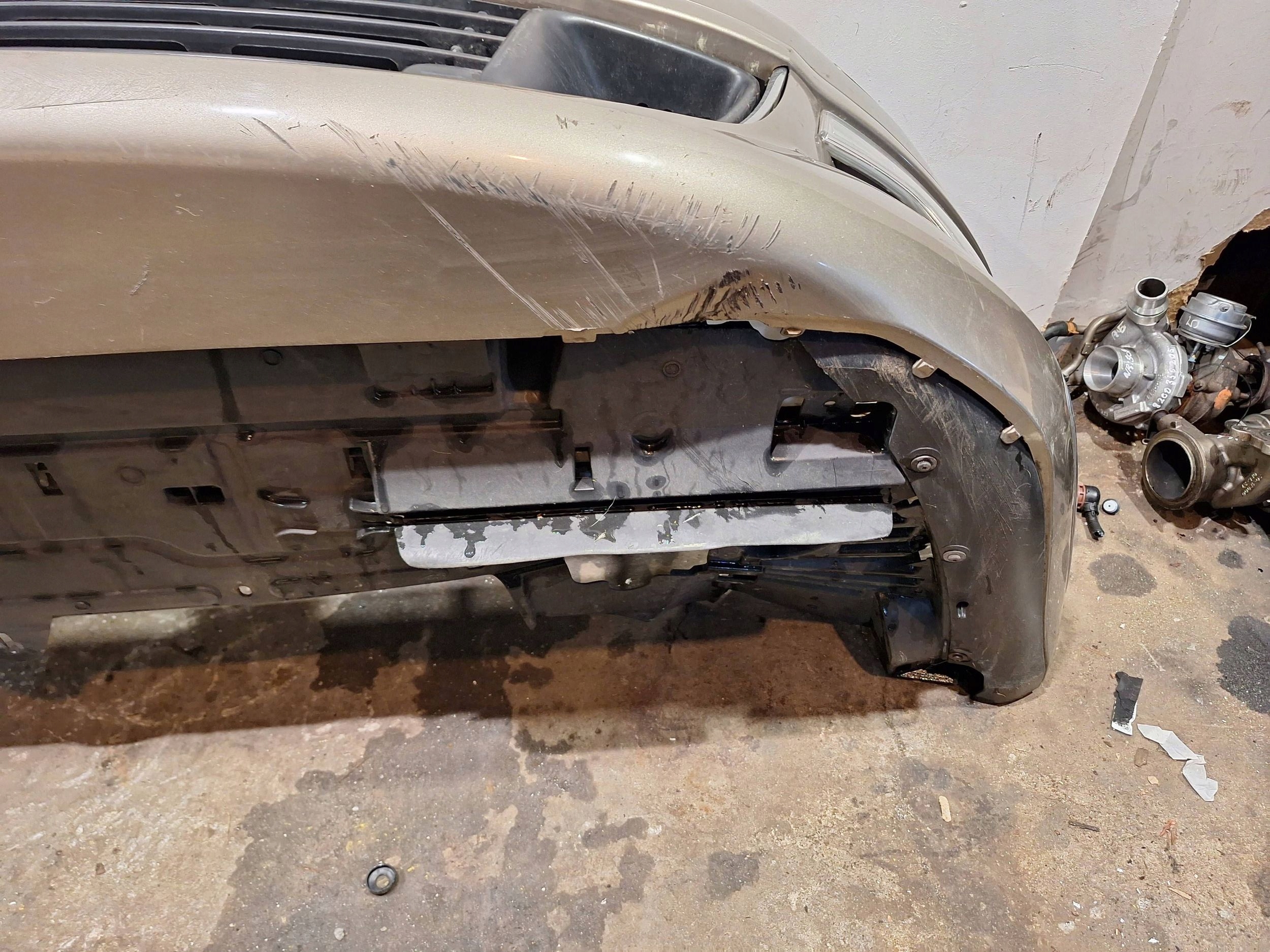 bumper front complete CITROEN C5 III 08