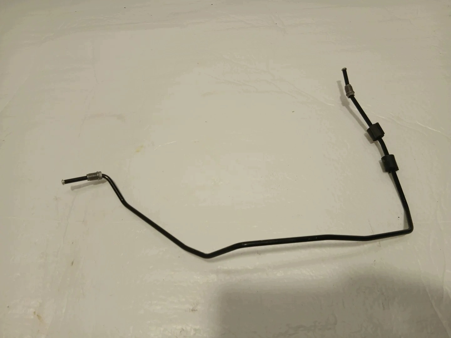 AUDI A4 B9 LIFT Schlauch Brems- 8W1614705AR