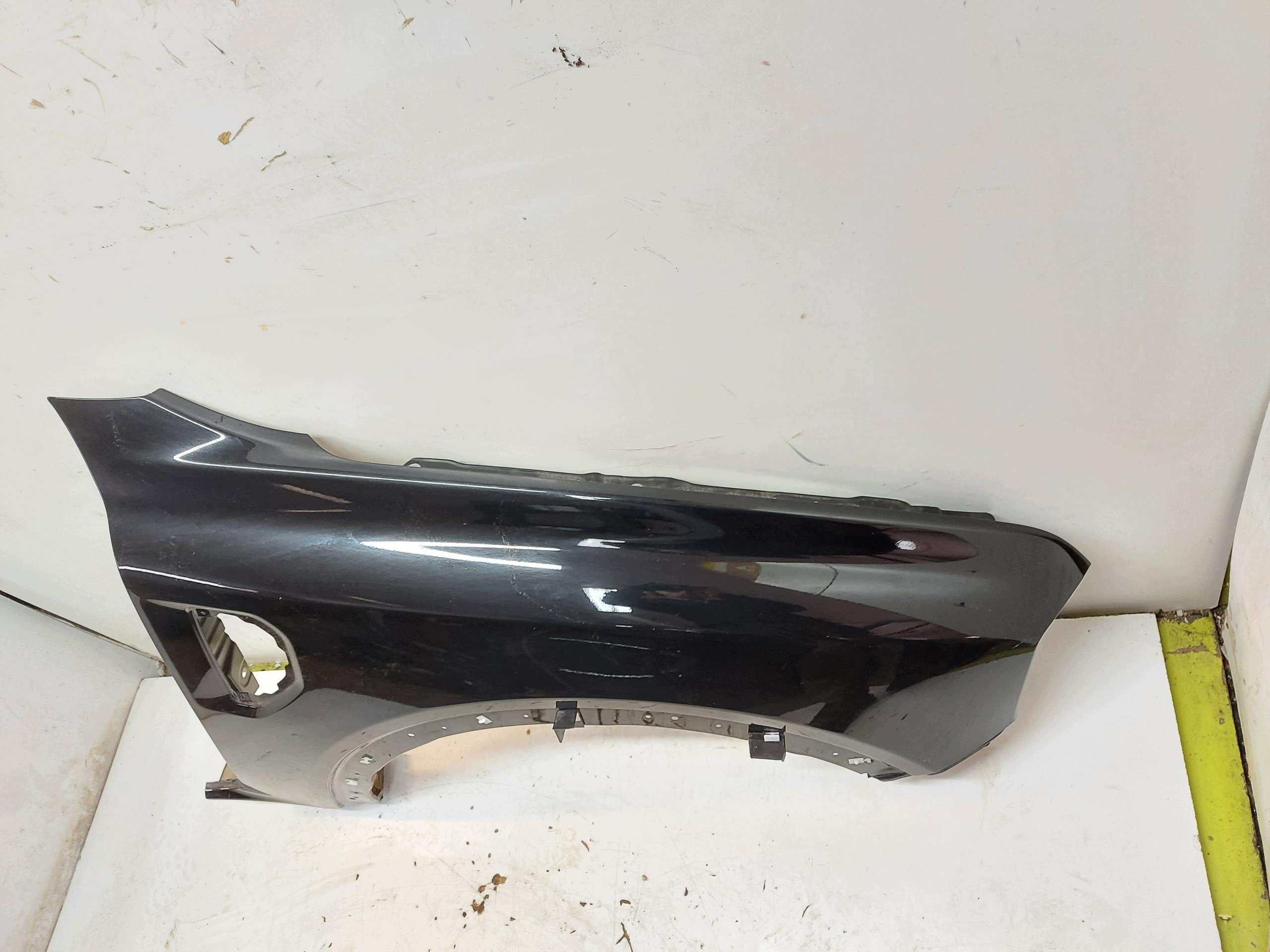 Ford Ranger VI 6 XLT 2023r. fender right front black MA9