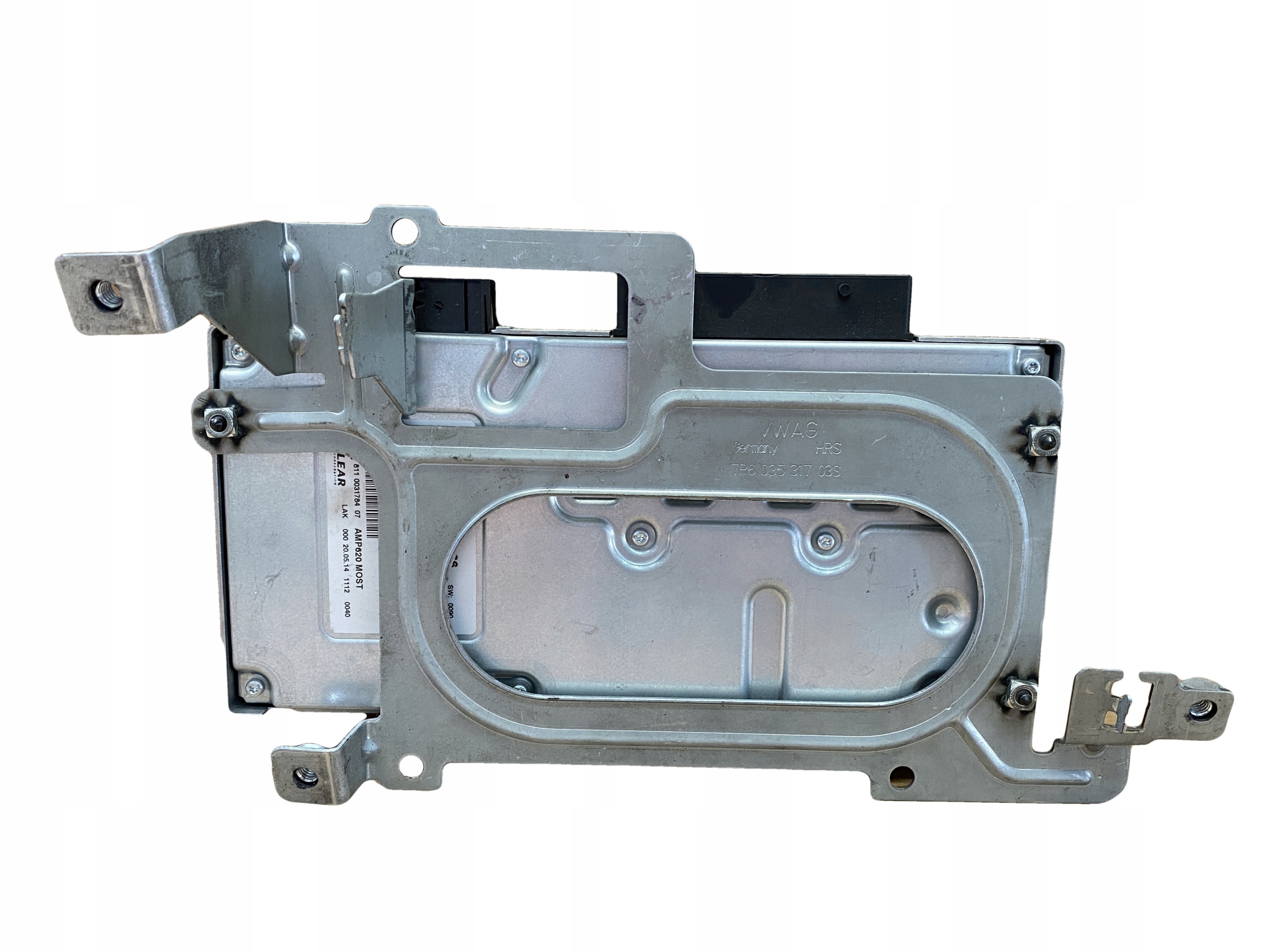 VW TOUAREG 7P speakers amplifier DYNAUDIO
