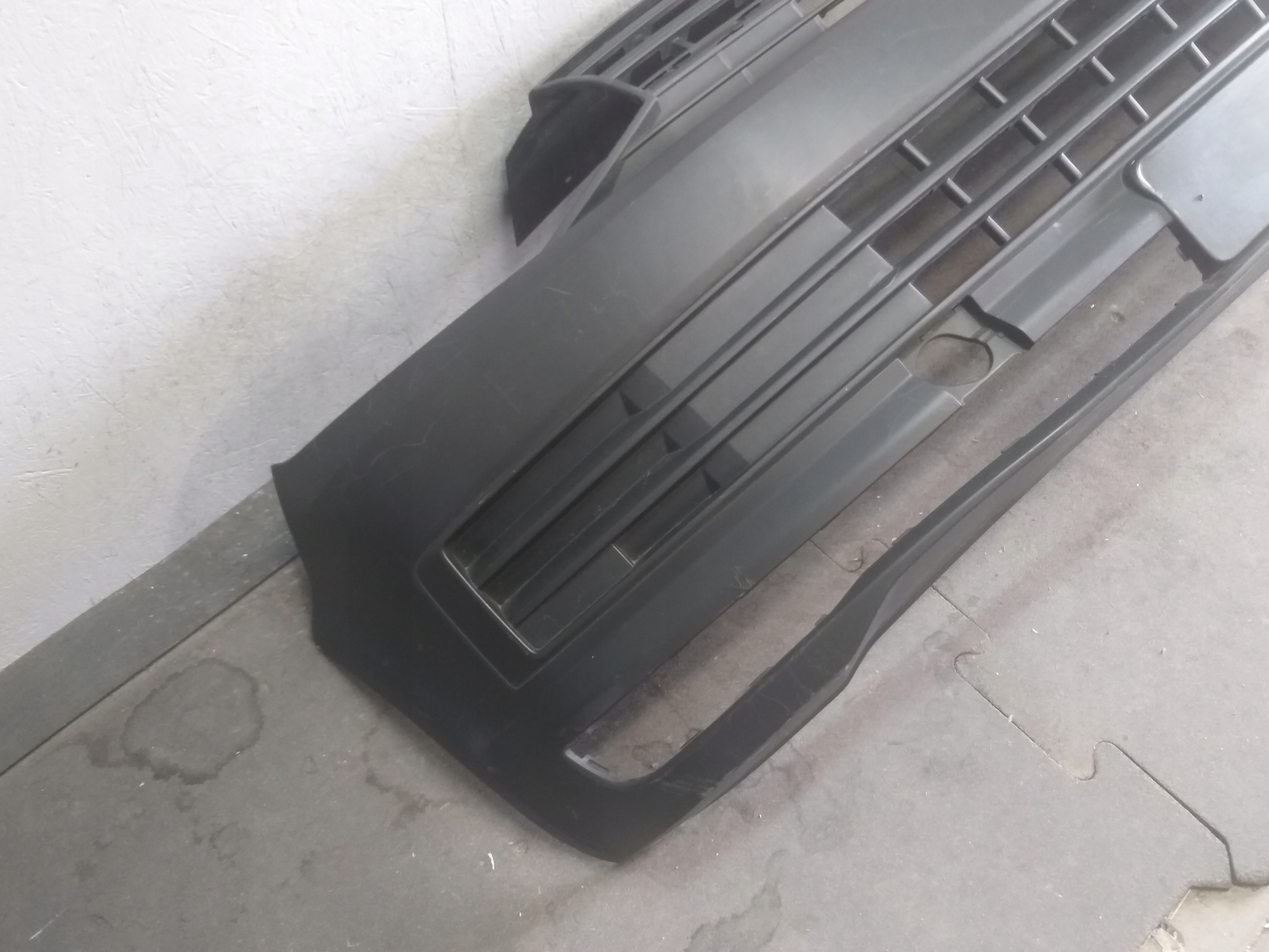 Stoßstange vorne VW T6