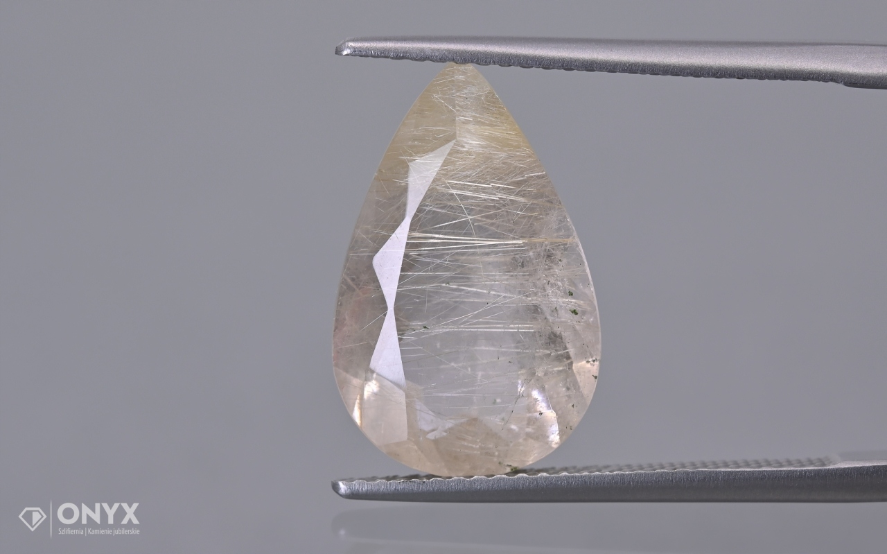 Křemen s rutilem fazetovaná slza 16,5x10,5 mm