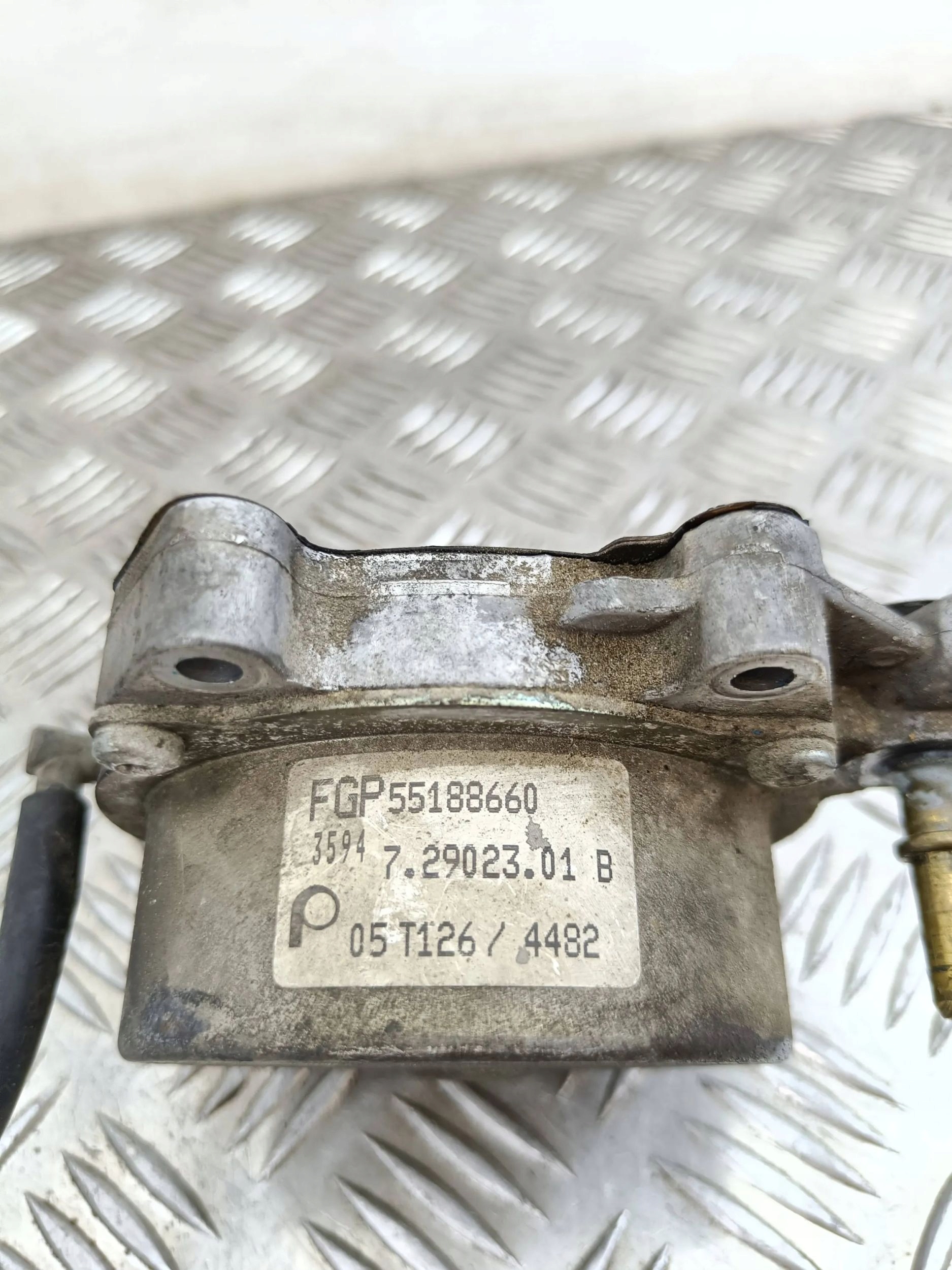 opel SIGNUM 2005 насос давления