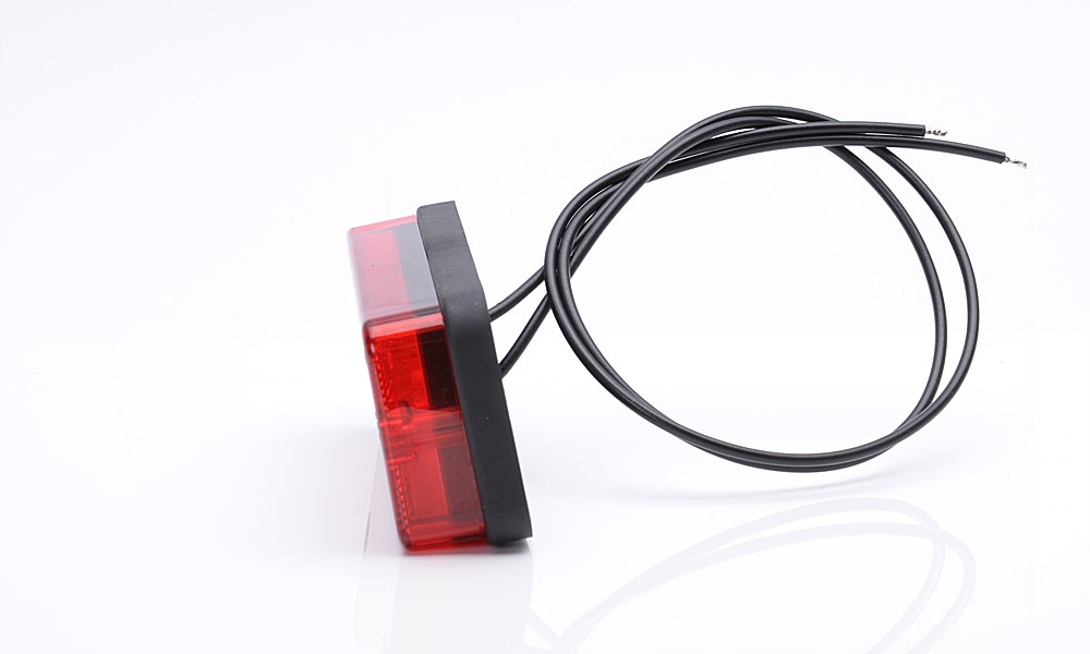 LAMPA tylna przeciwmgielna LED W83d 700kr Numer katalogowy części 700KR