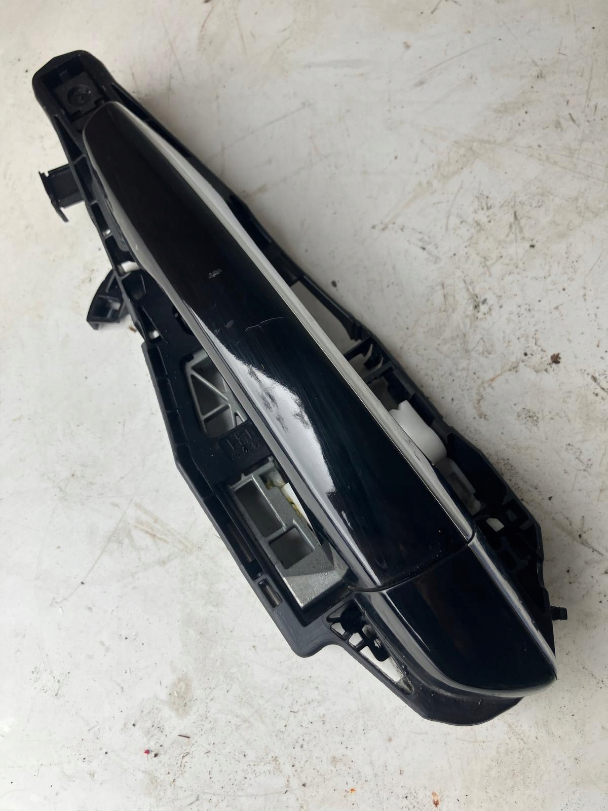 handle left rear part CITROEN C4 PICASSO II CHROM black