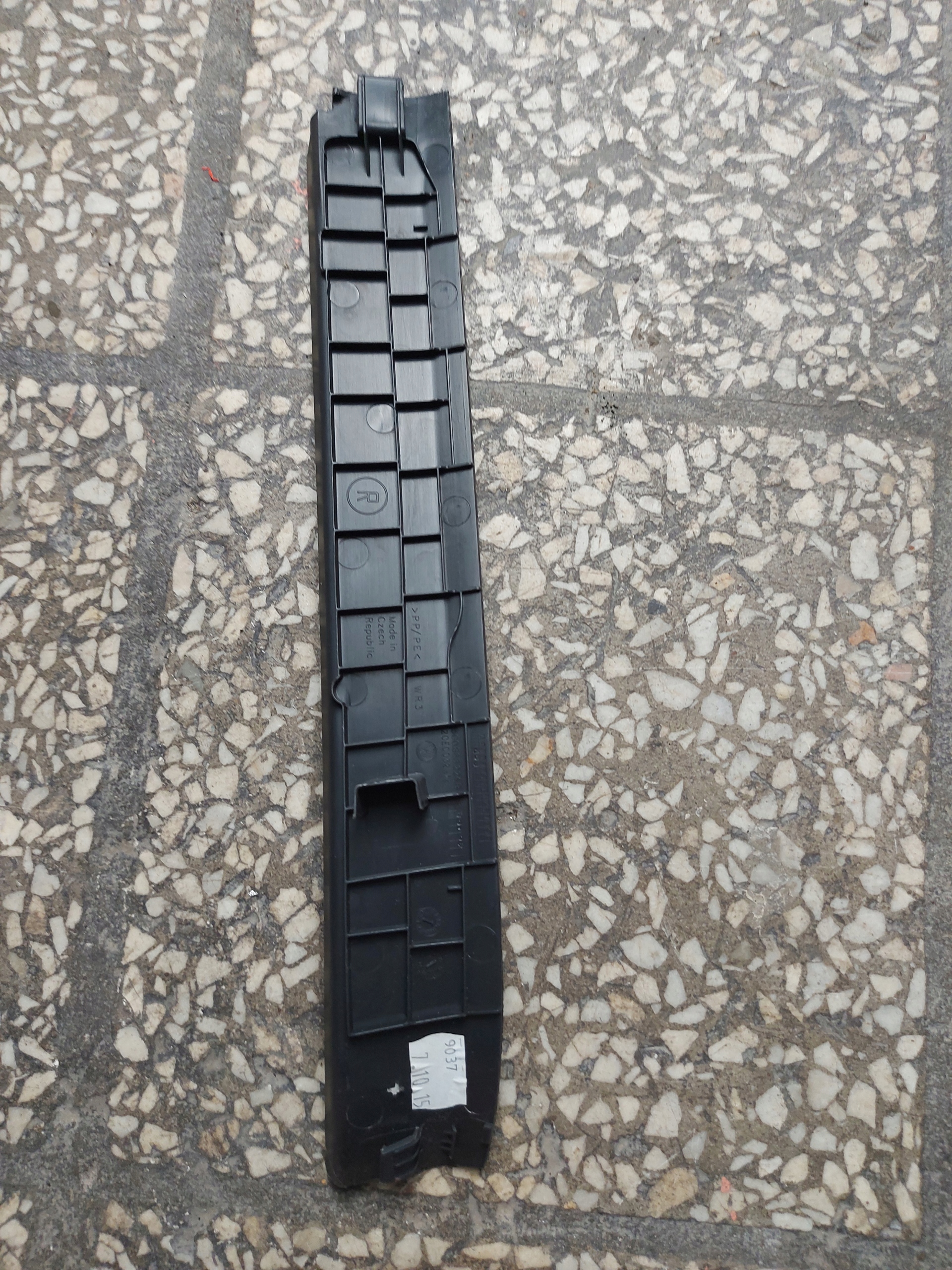 cover moulding SLUPKA right left VW PASSAT B8 3G0 OE EU