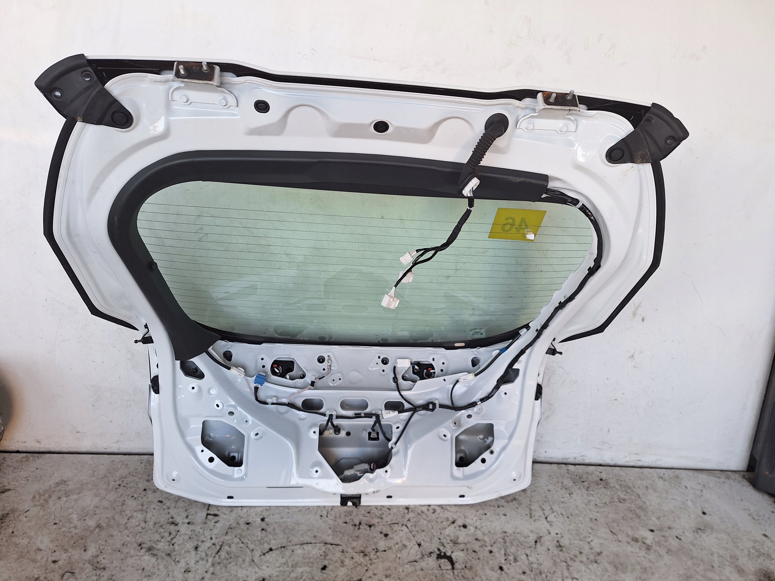 TOYOTA CH-R II 23-> heckklappe kofferraumdeckel 040