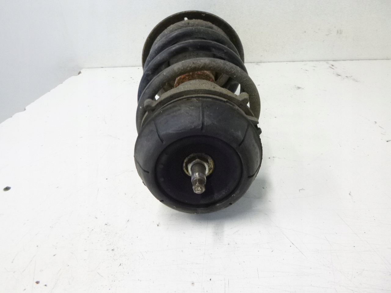 shock absorber front left Opel Vectra B 1.8 98r.