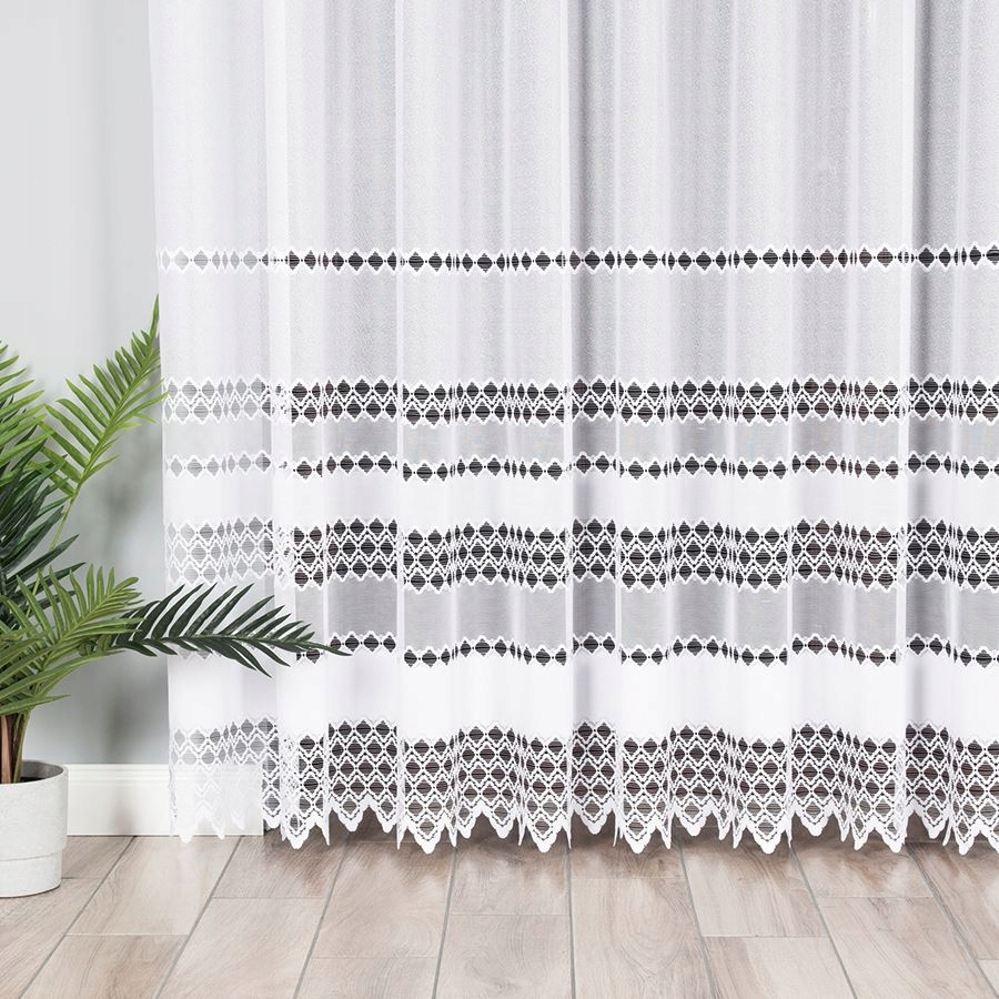 

Firana żakard wzór 018669 wys. 230cm (z belki)