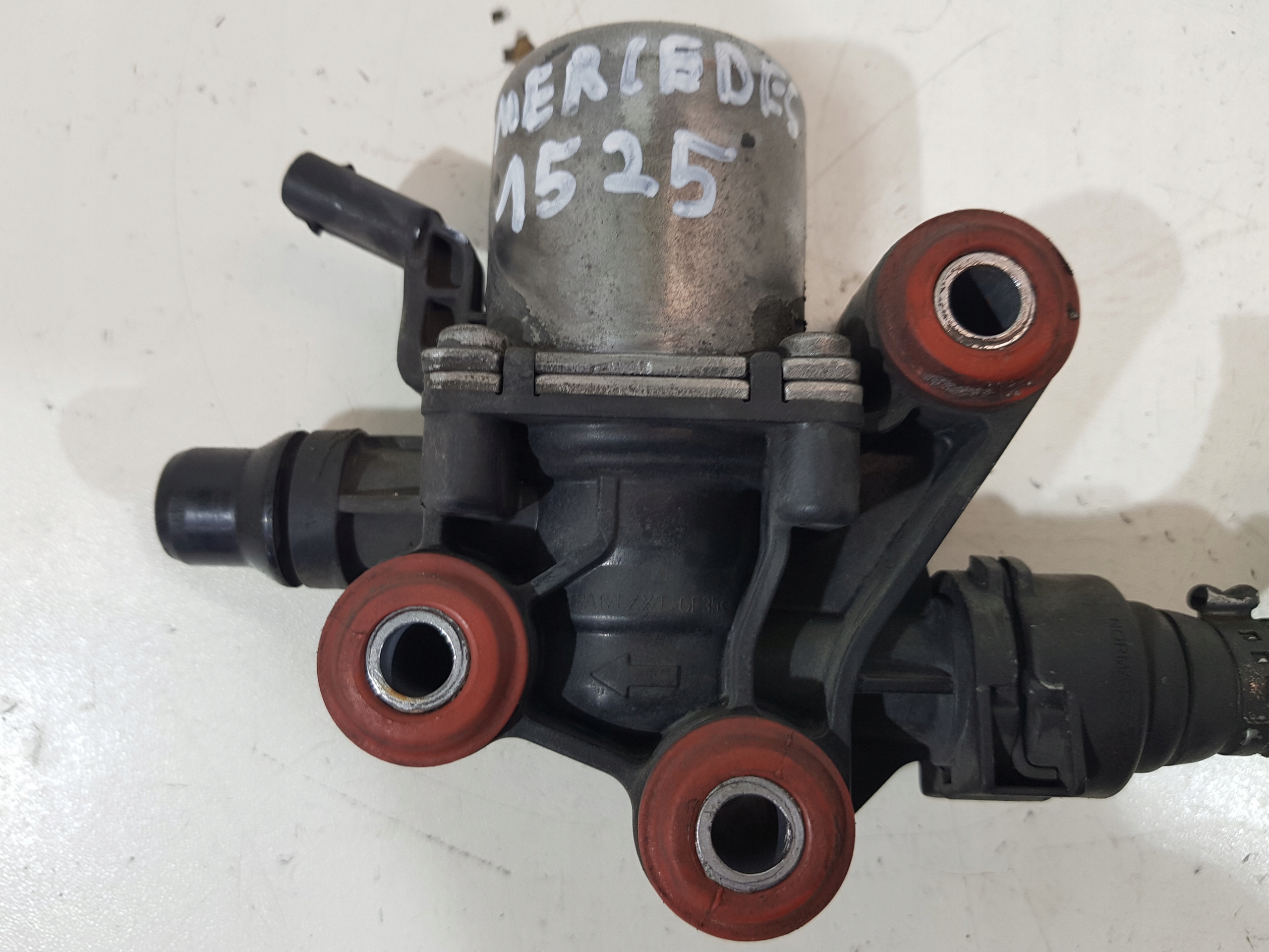 A0001531059 - КЛАПАН ПОДОГРЕВАТЕЛЬ ADBLUE MERCEDES ACTROS ATEGO 2