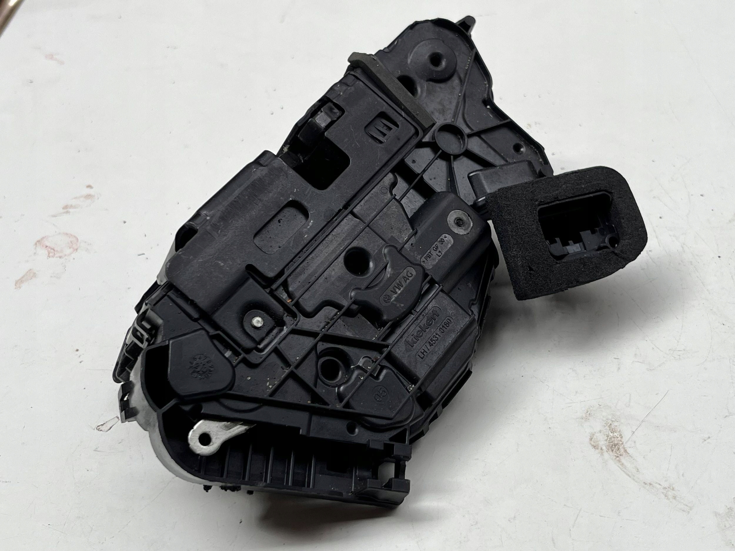 VOLKSWAGEN SEAT SKODA lock door left front 5TB837015B @M