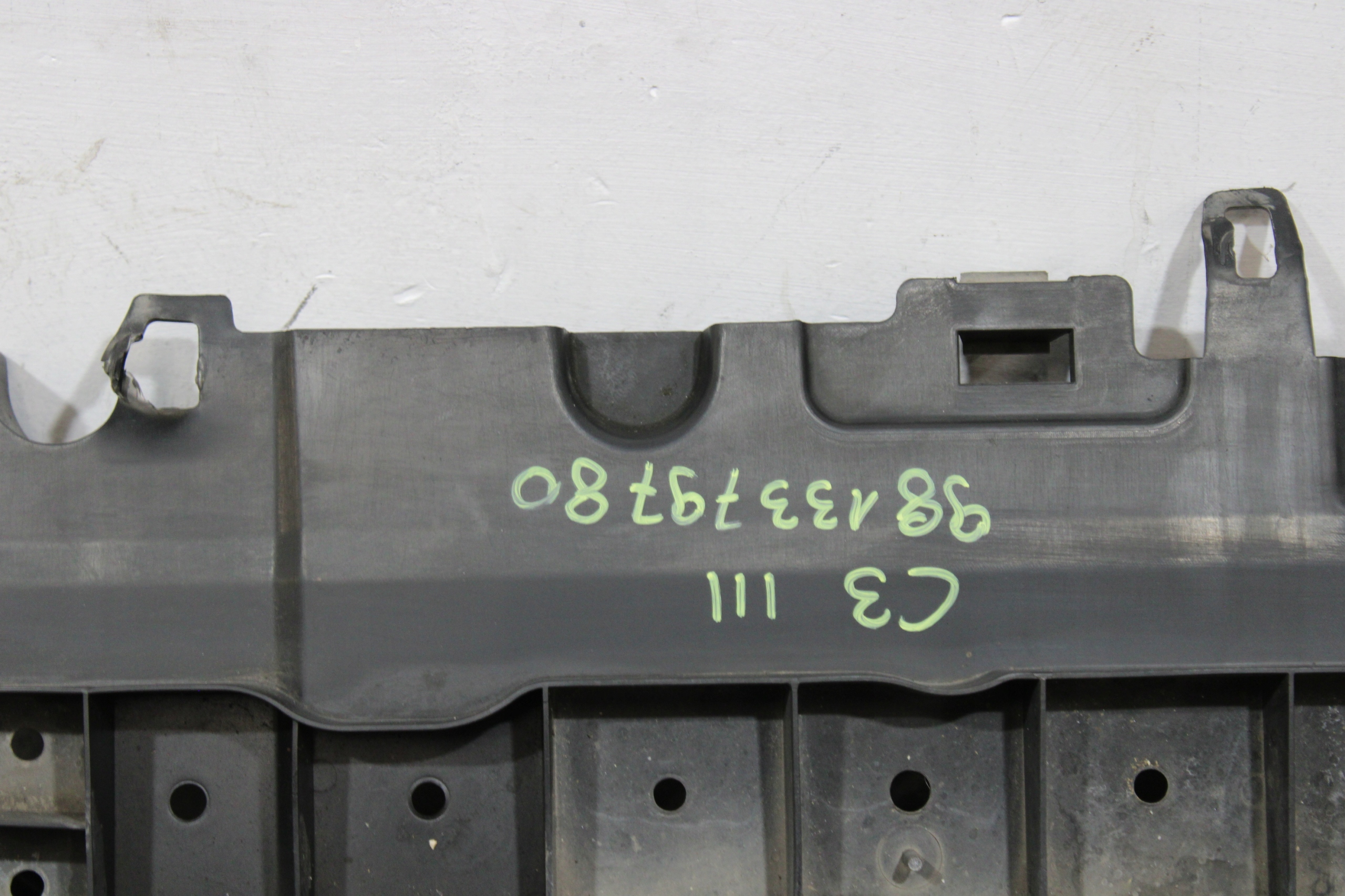 abdeckung Blende Abdeckung unter Stoßstange 9813379780 CITROEN C3 III 3