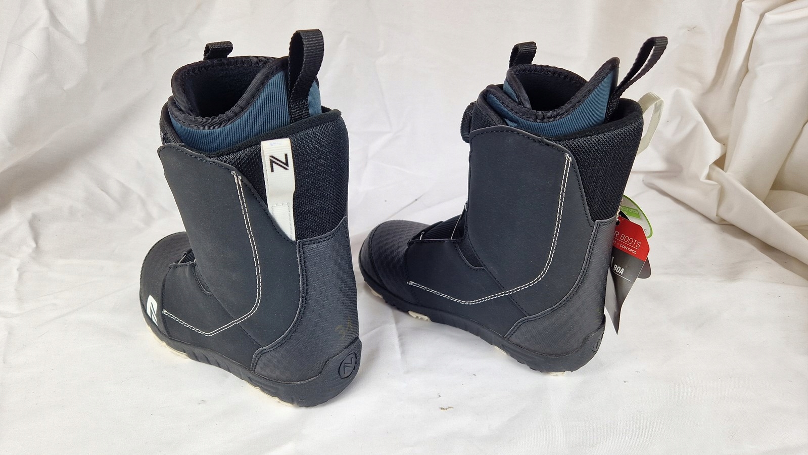 BUTY SNOWBOARDOWE NIDECKER MICRON BOA 32, 195 NOWE Marka Nidecker