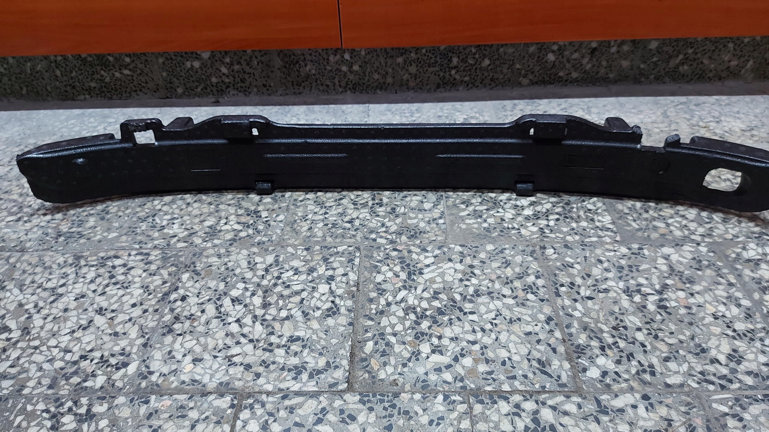 ABSORBER polystirene of a bumper front front SEAT LEON IV