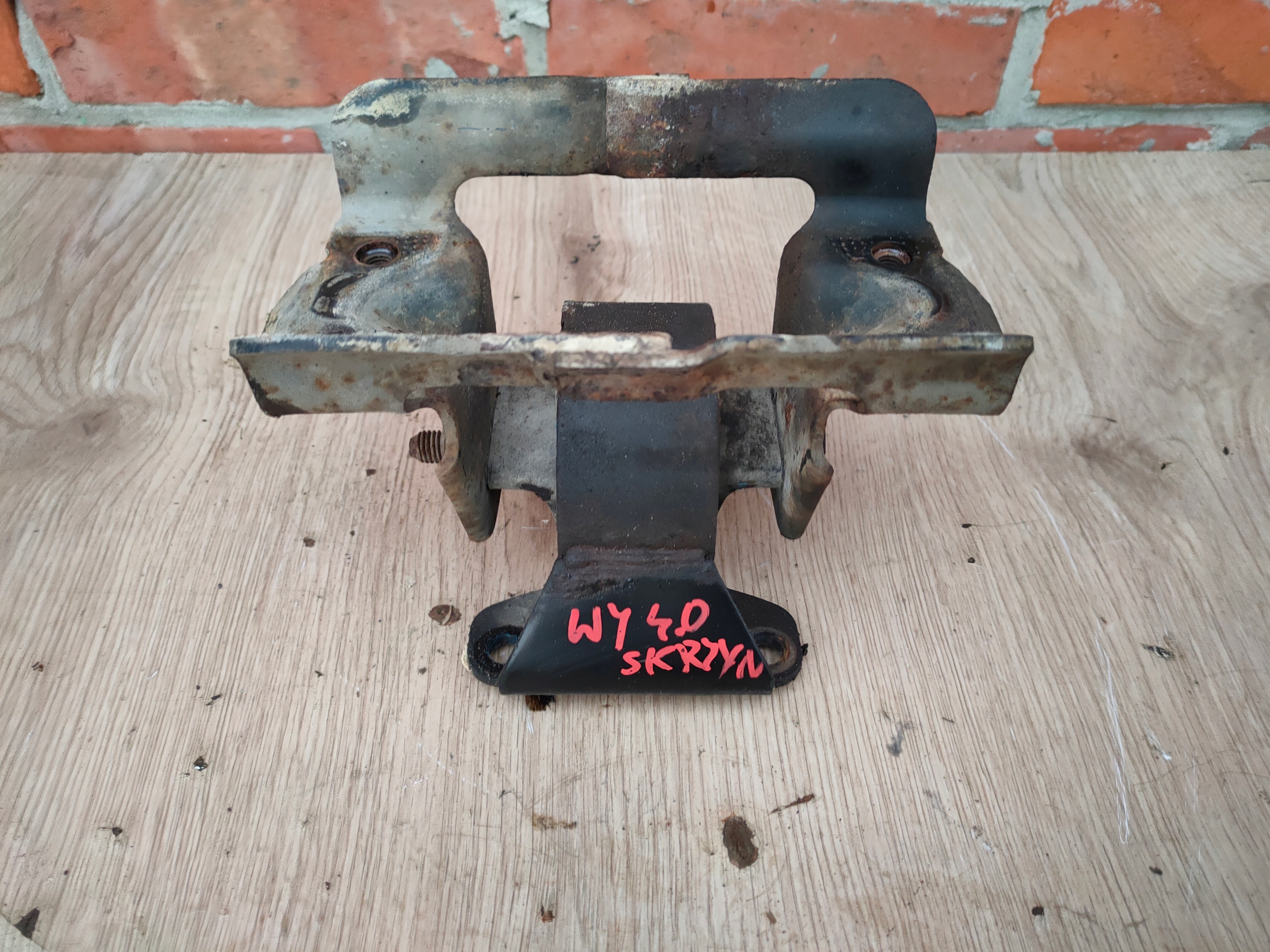 JEEP GRAND CHEROKEE WJ 4.0 PODUSZKA SKRZYNI