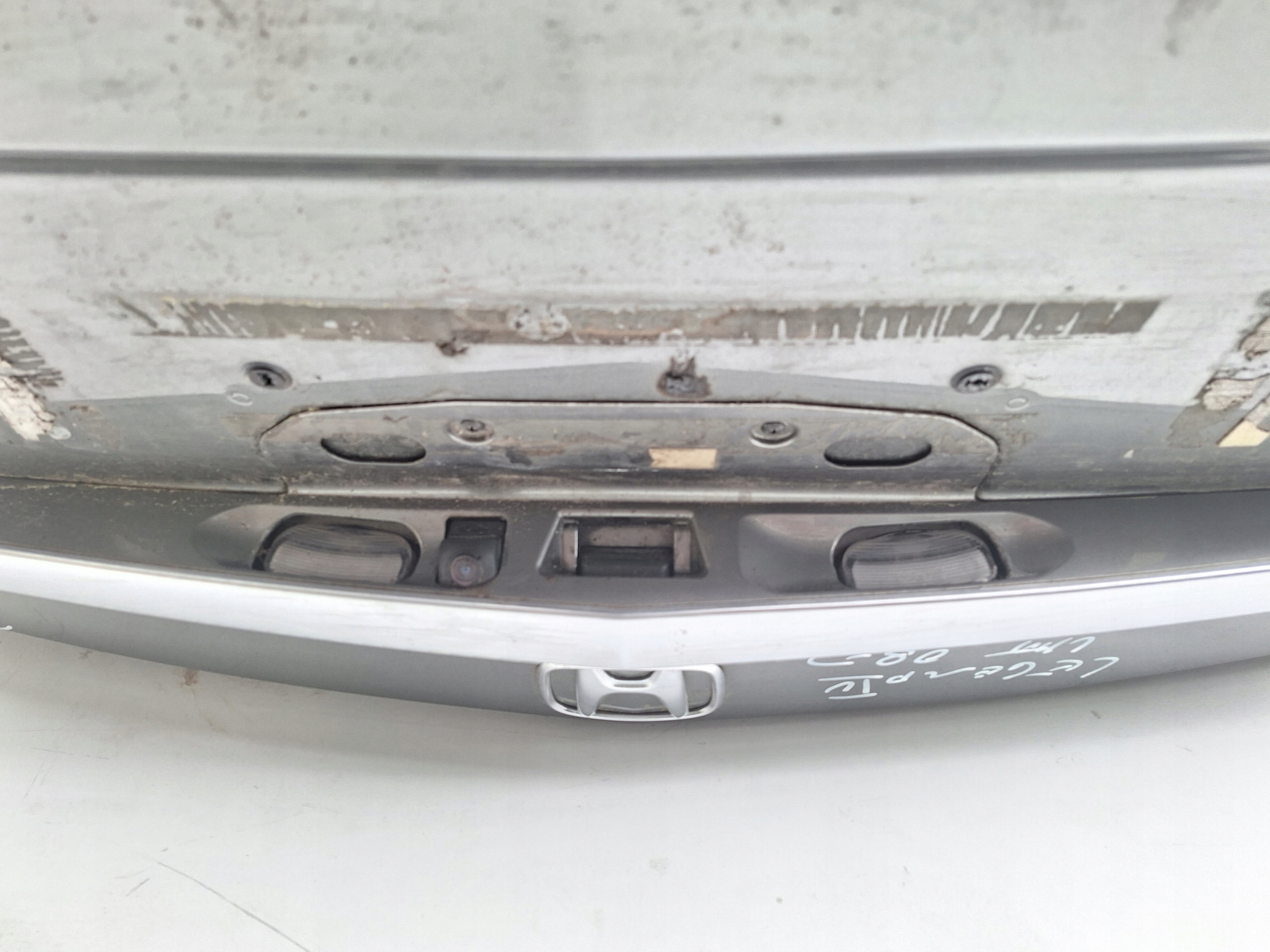 HONDA LEGEND IV LIFT 08-> boot door