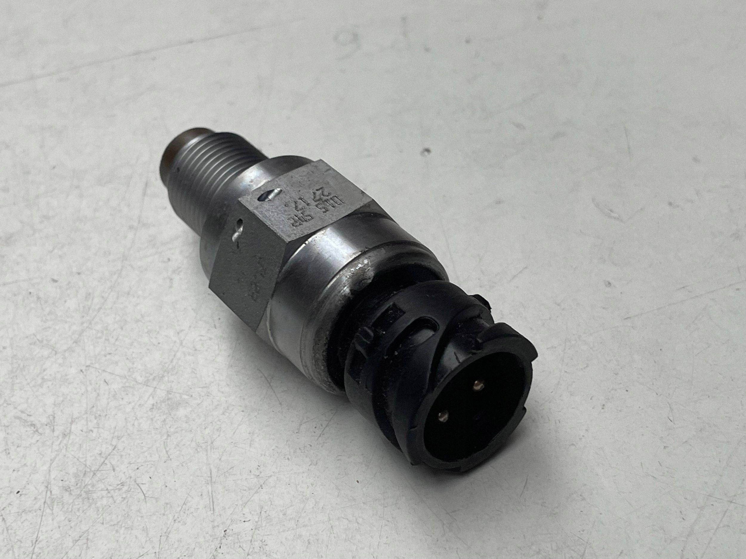 Sensor MERCEDES-BENZ CLS C218 X218 0155422717 Original!