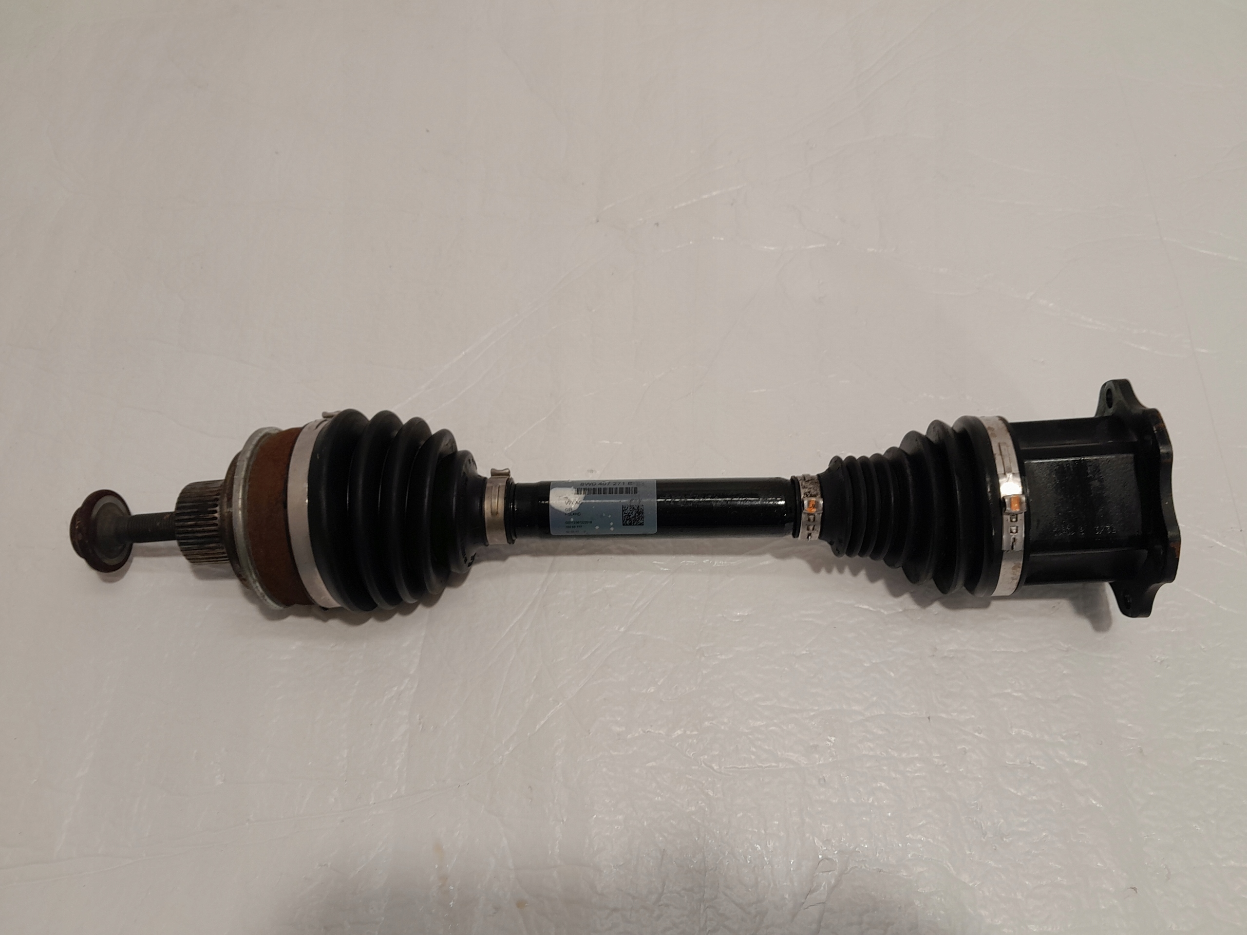 AUDI A4 B9 LIFT semi-axis left right front 8W0407271E 8W0407271M