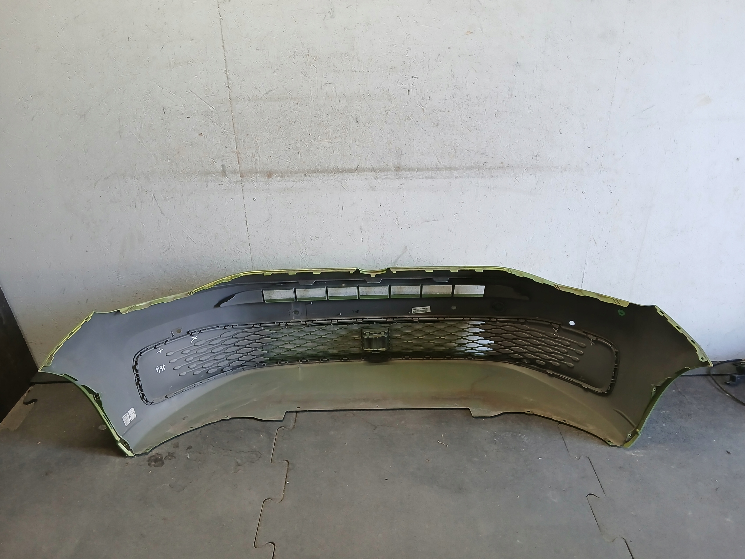 Paraurti Anteriore VW CADDY 2K7 20