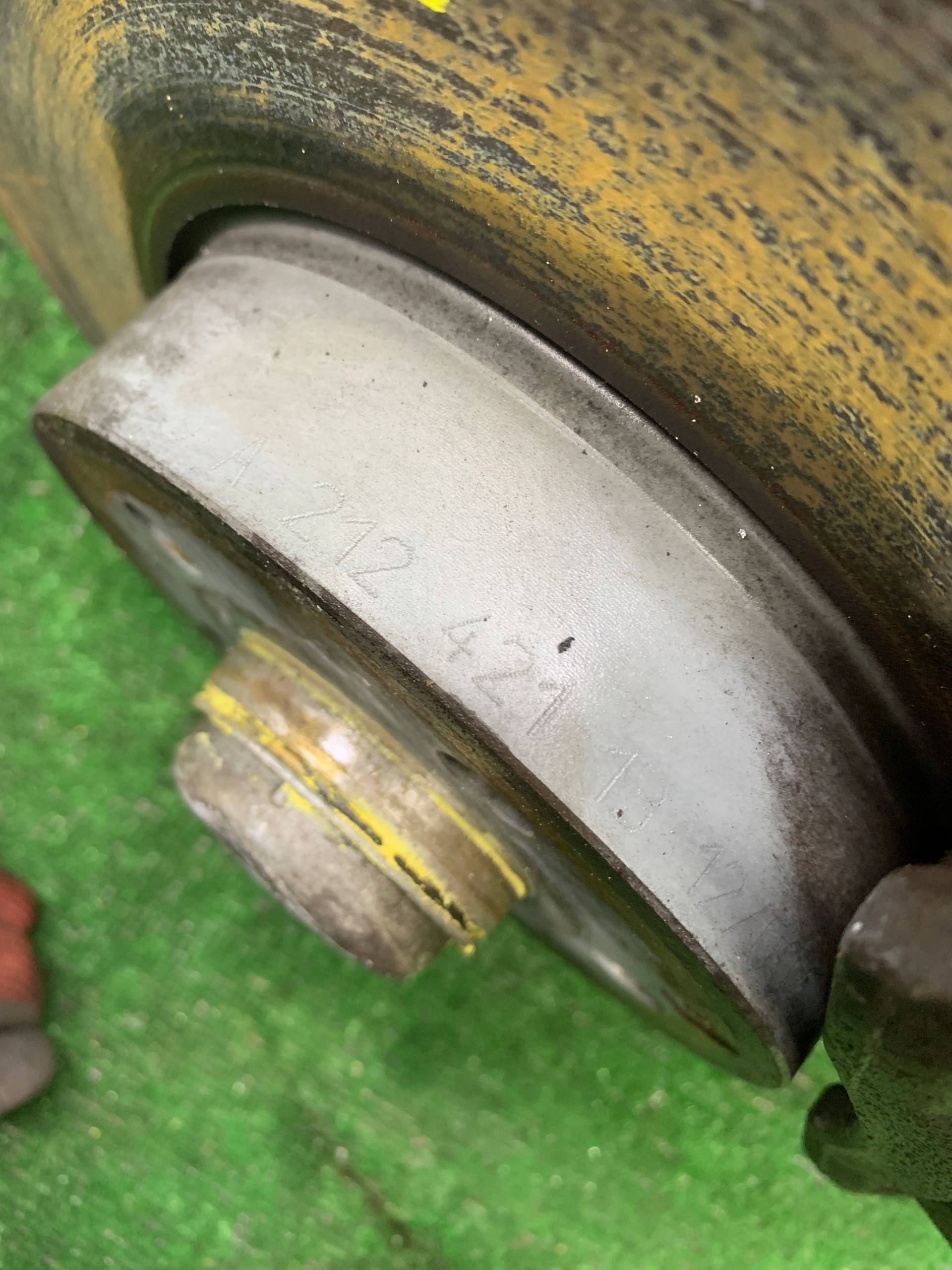 MCPERSON swing shock absorber KOMPLET left MERCEDES E-KLASA W212