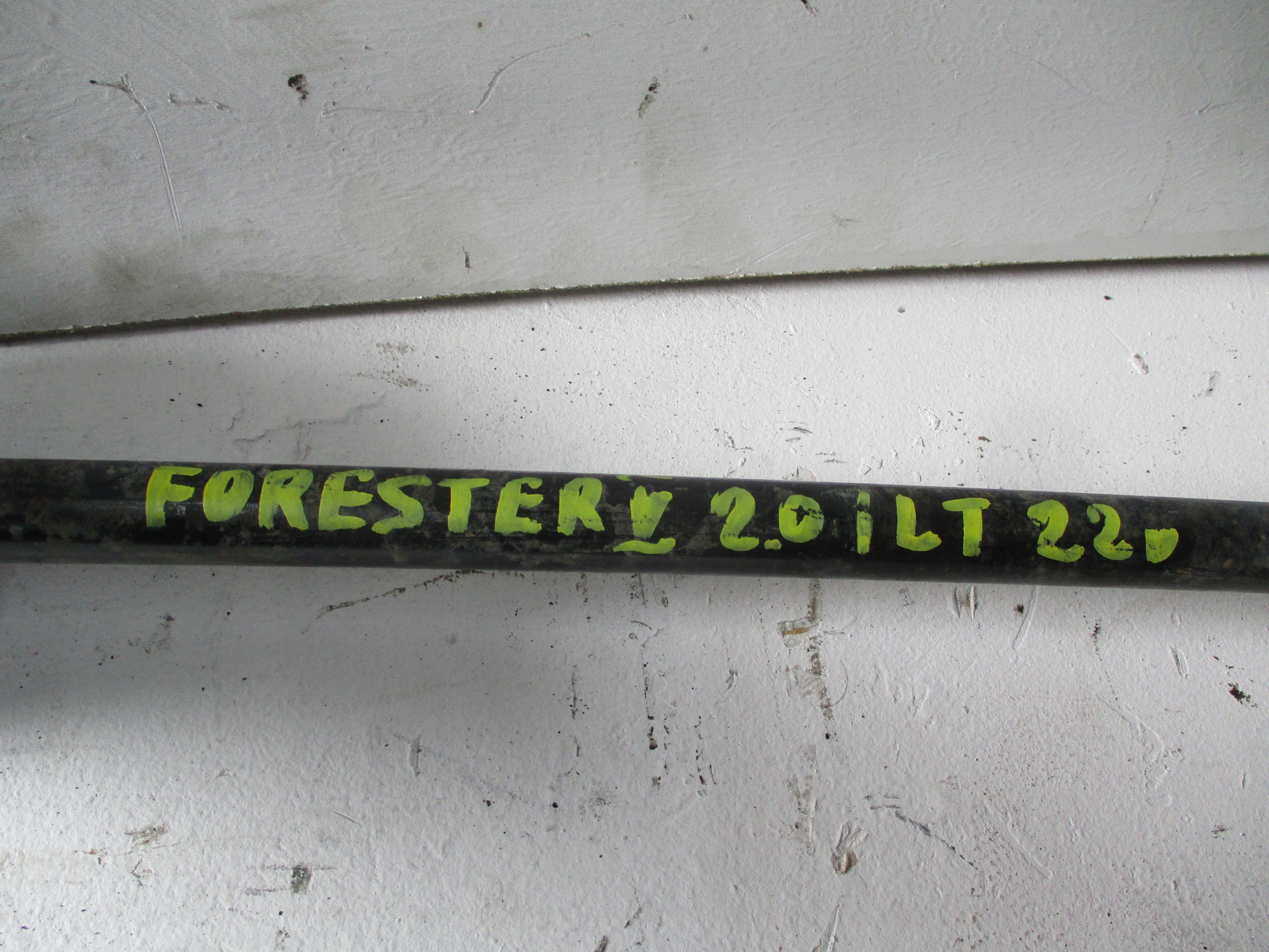 semi-axis semi-axis SUBARU FORESTER V 2.0i rear part right left