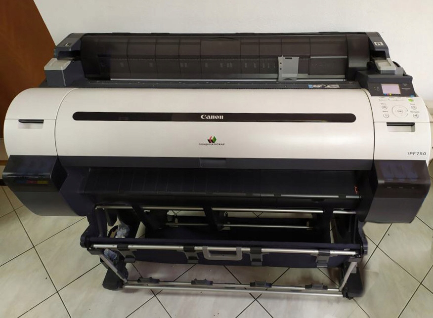 Ploter Canon IPF 750