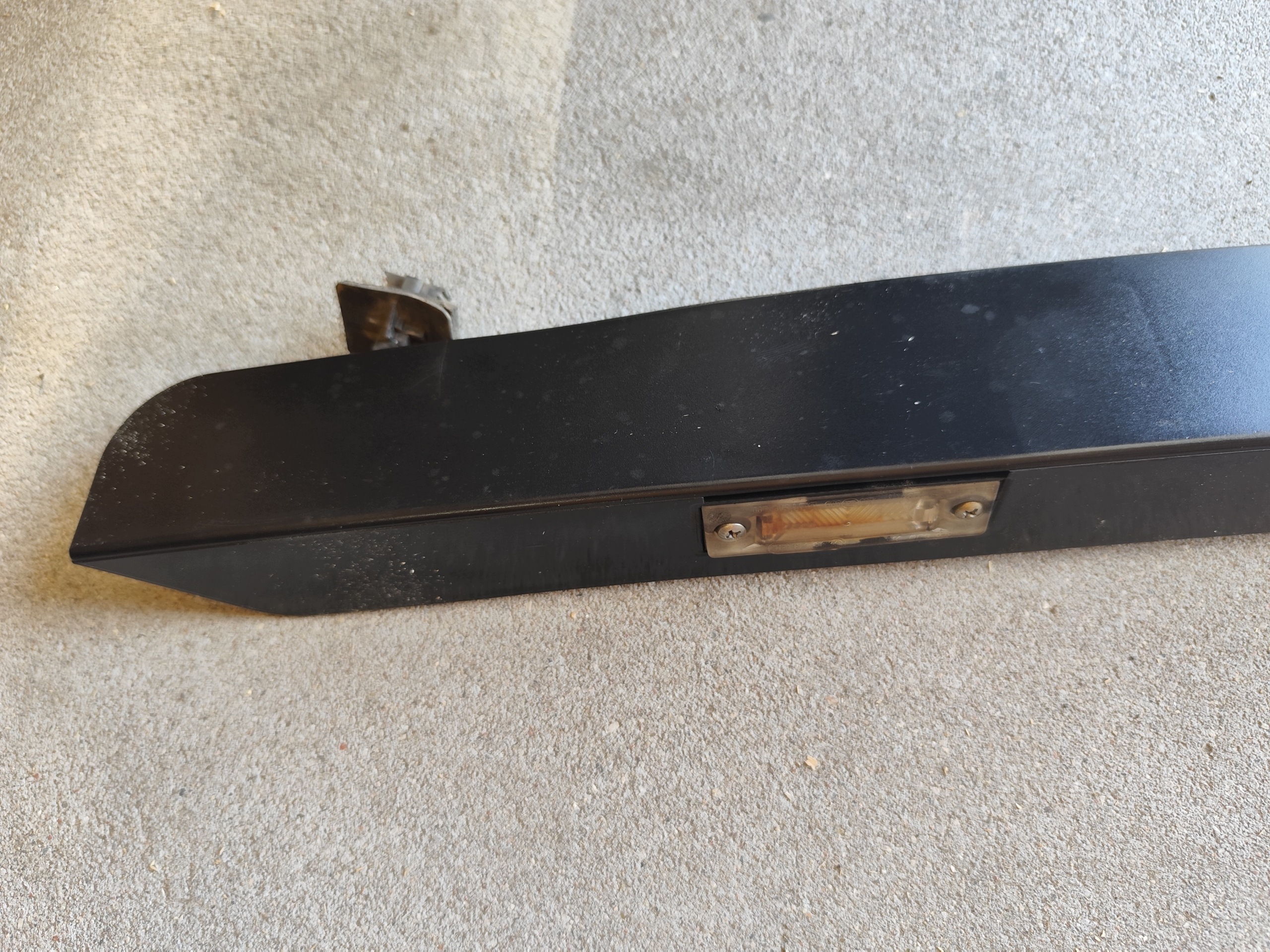 VW T5 cap moulding number plate light trunk door black