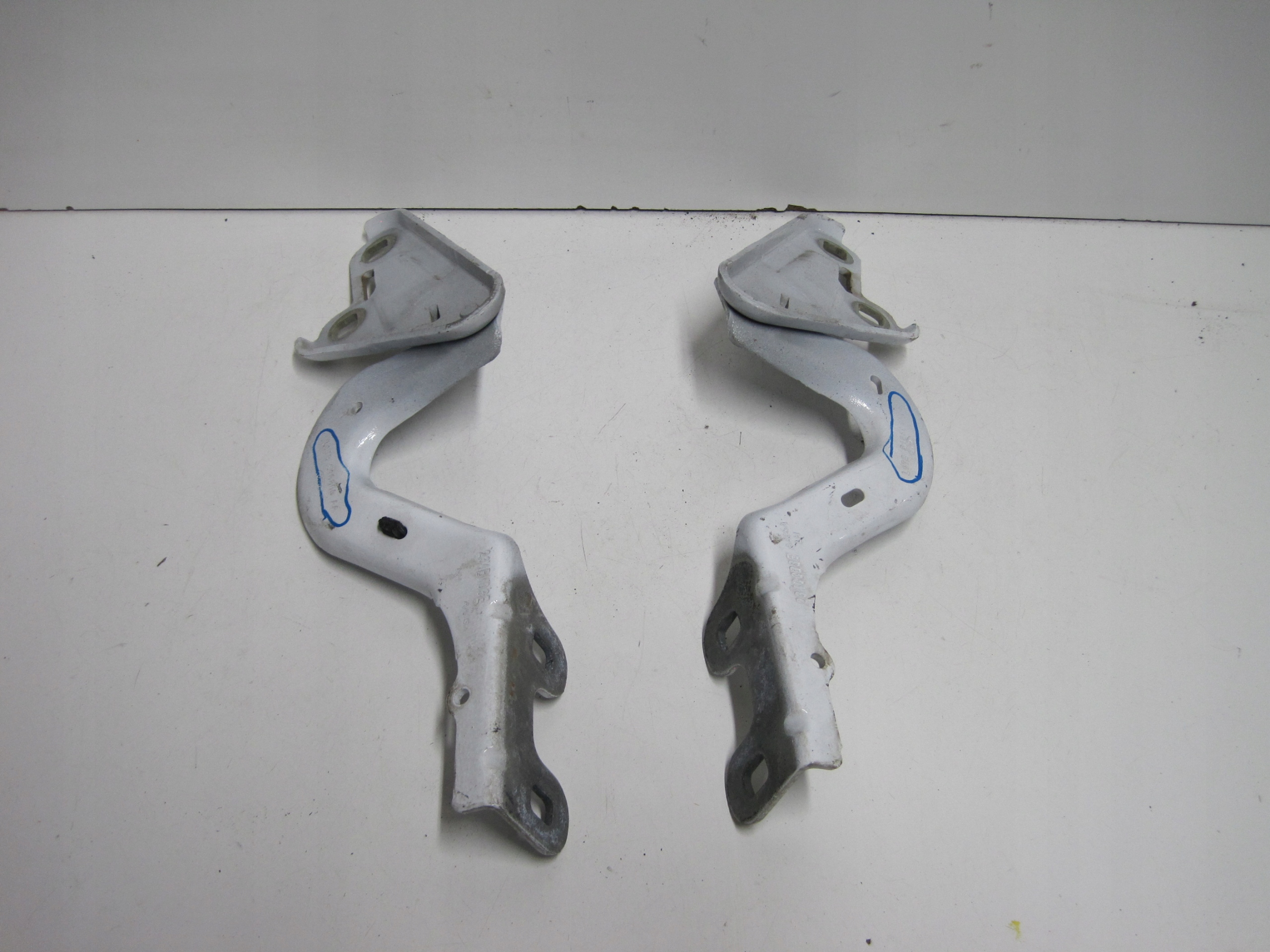 hinge bonnets FORD PUMA MK2 L1TB -S16801-AA L1TB-S16800-AA