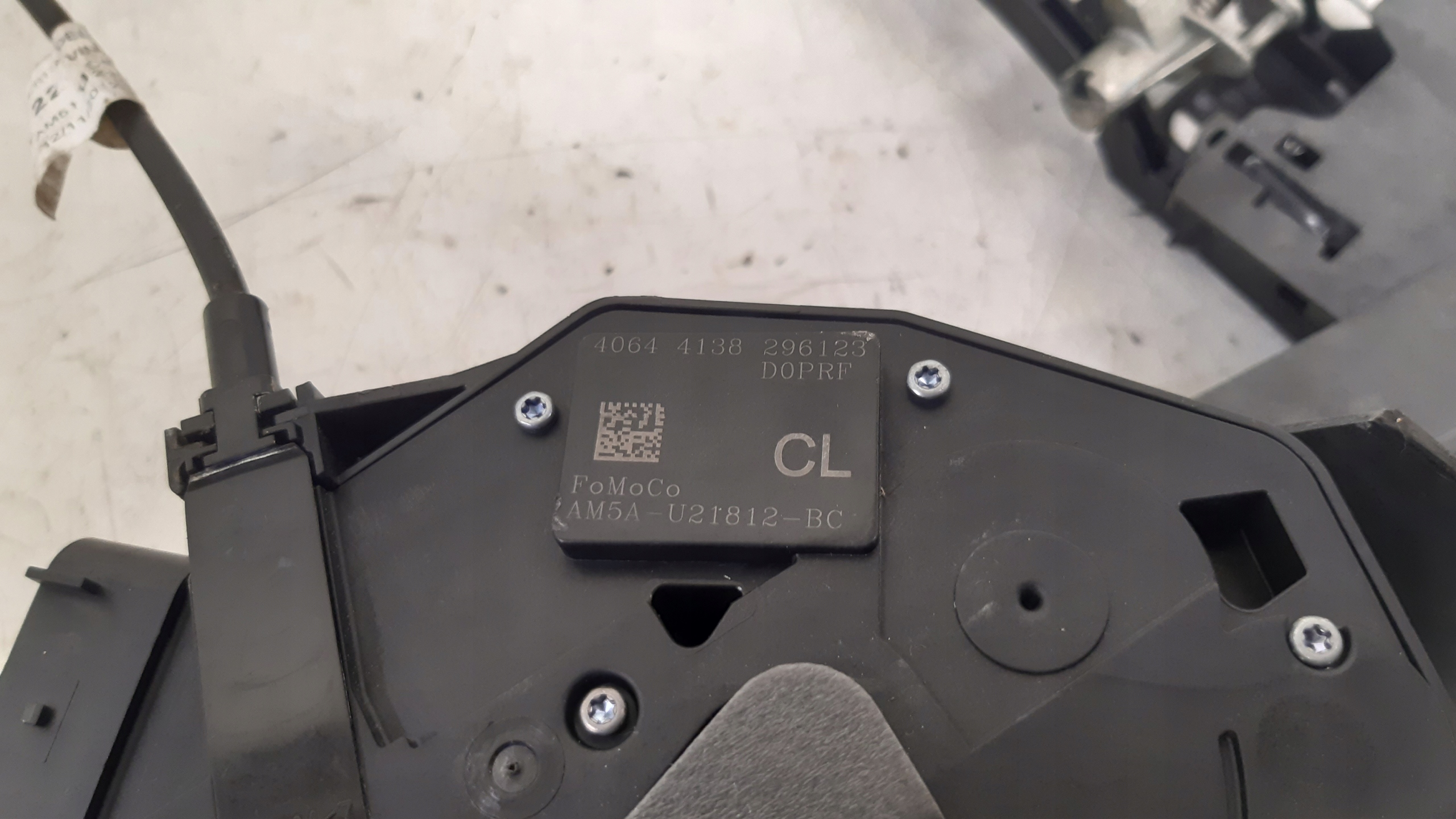 lock right front AM5AV21812BC Ford C-MAX MK2