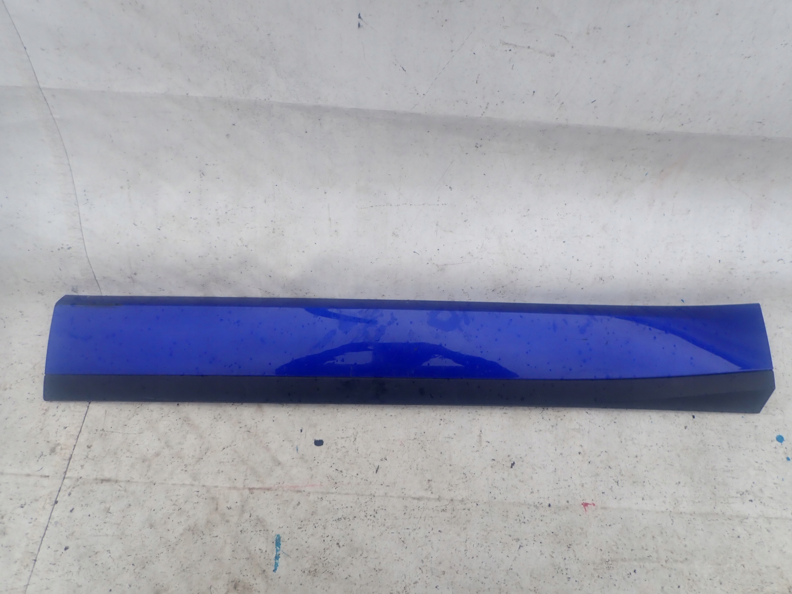 JAGUAR E-PACE 17- moulding door right front