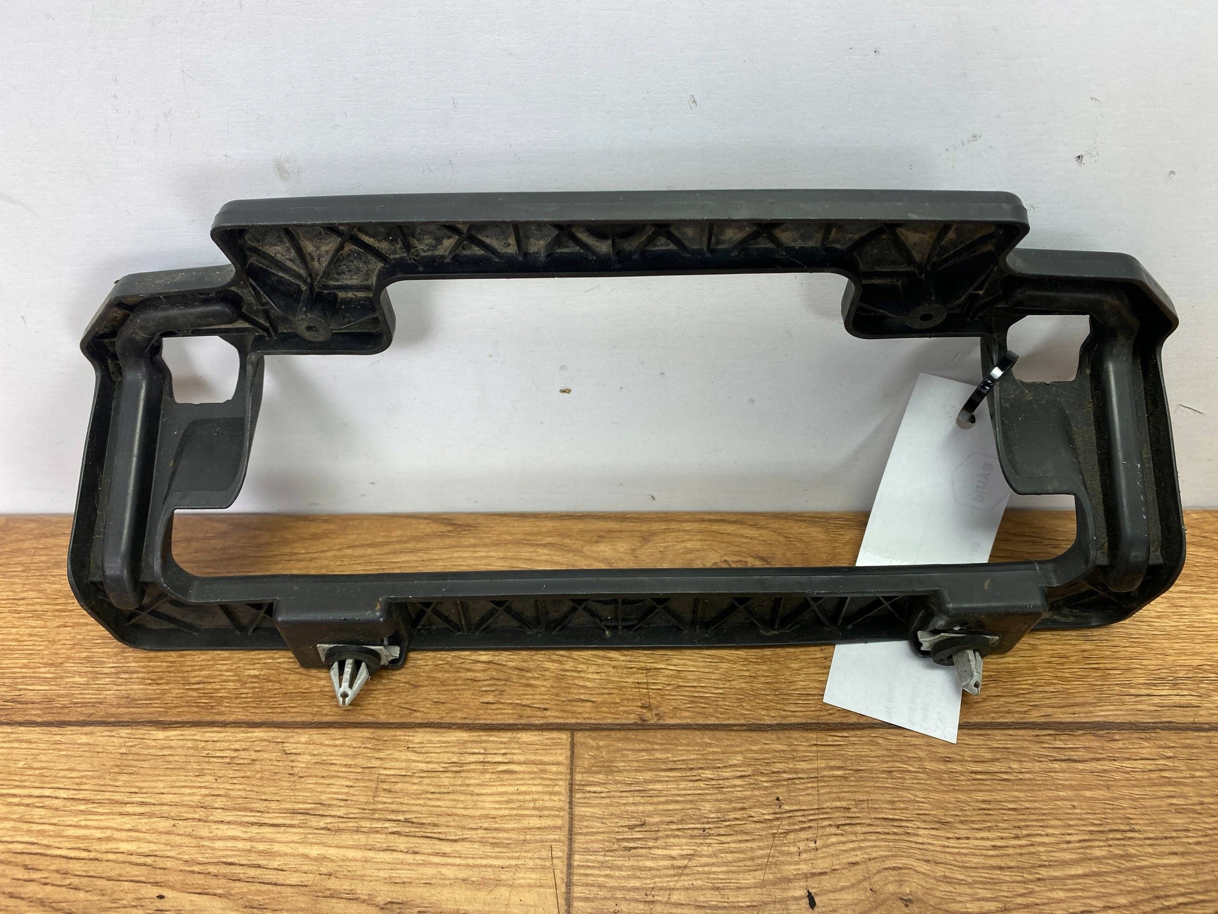 Support montage pare-chocs Arrière Ford Mustang VII 2024