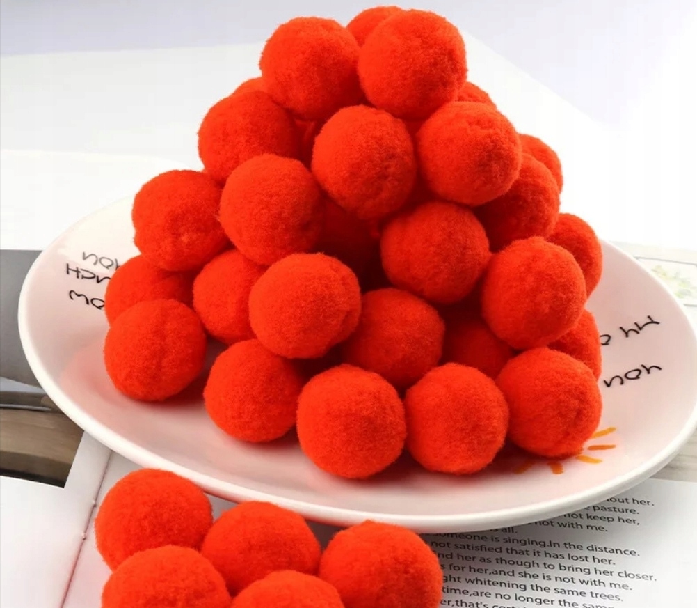 

Czerwone Pompony 3 CM 5 szt pompon