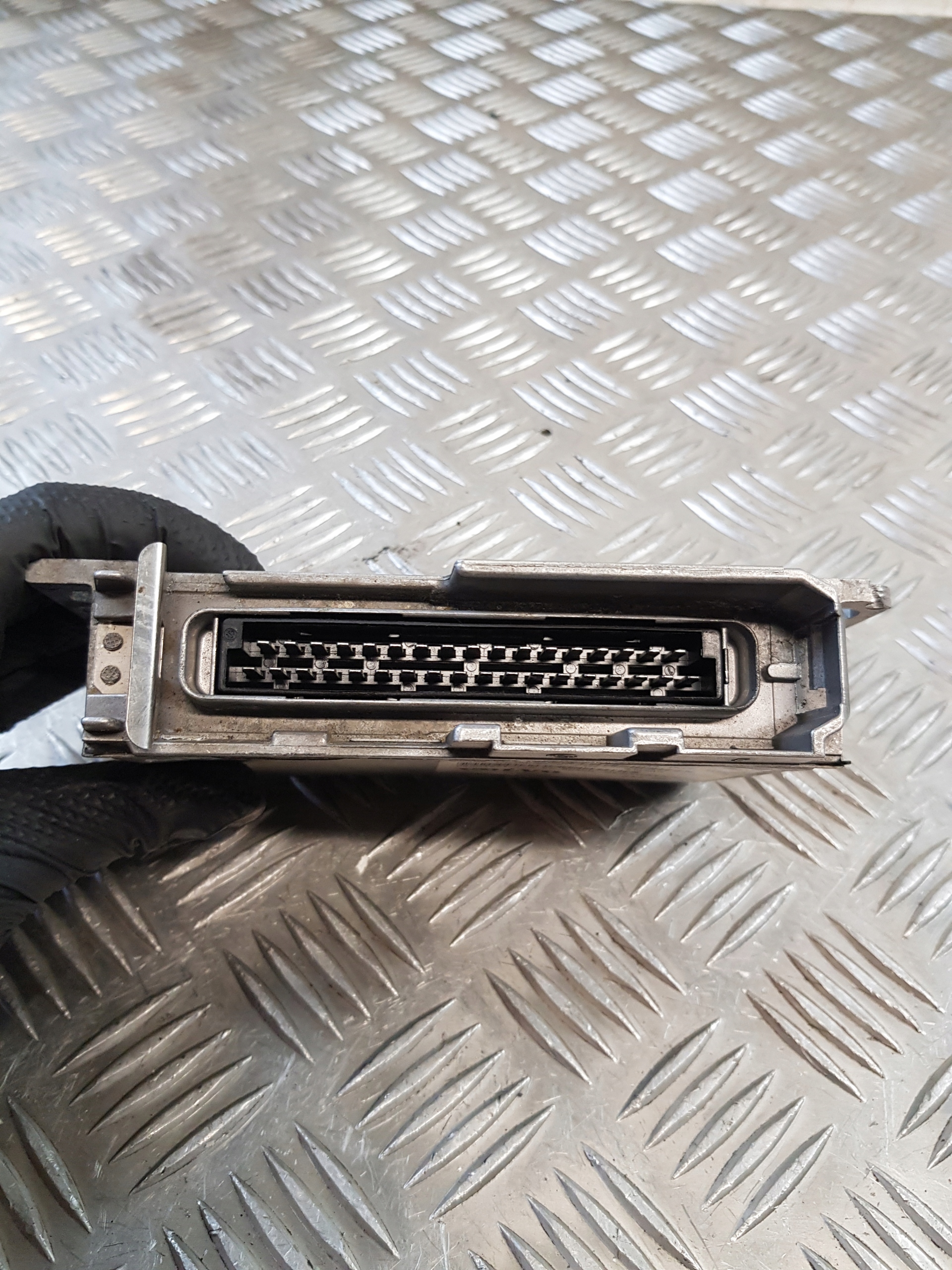control unit BOSCH KNORR-BREMSE 0504004105 VOLVO