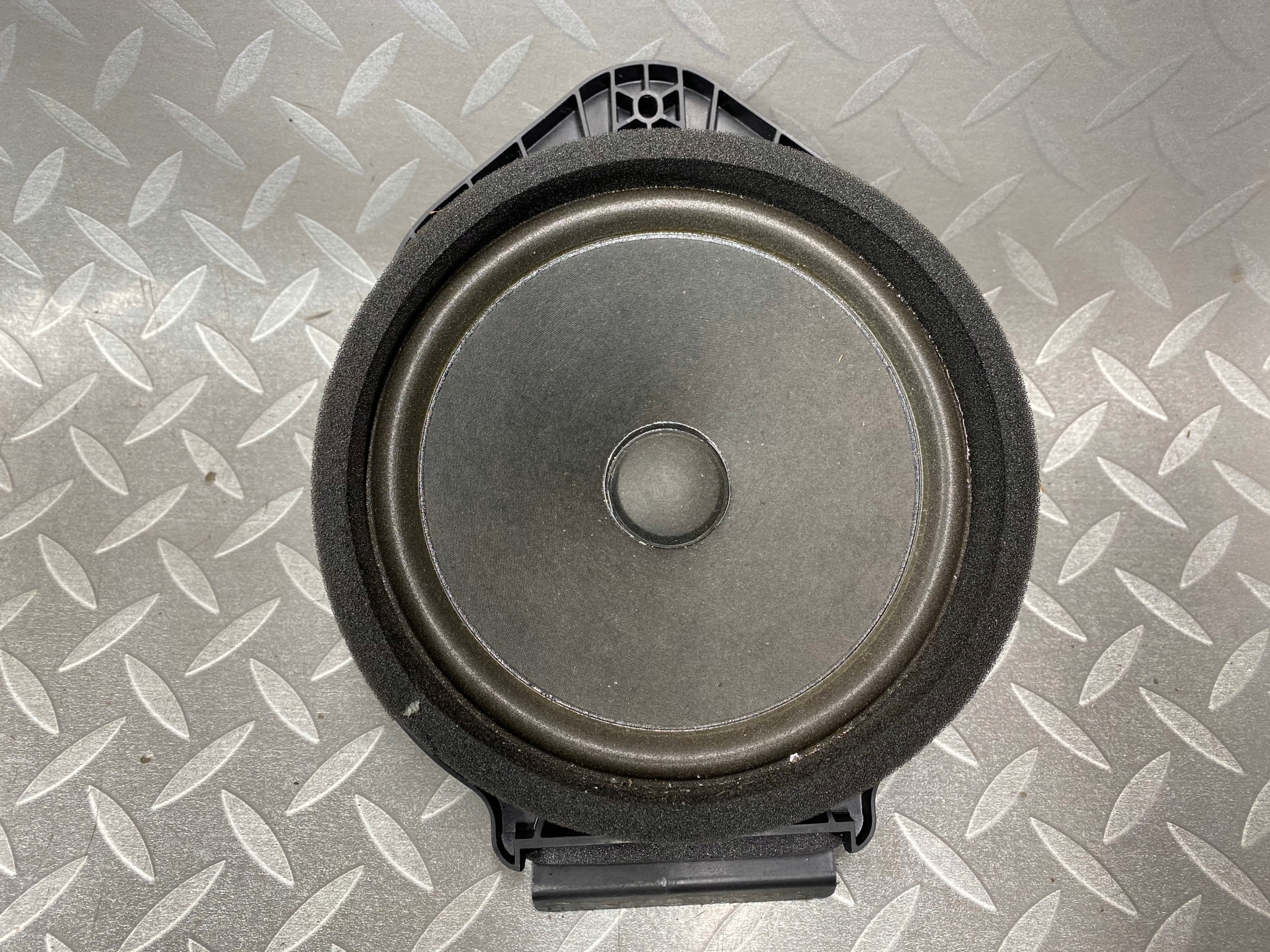 GŁOŚNIK DRZWI PRZÓD PRZEDNI LEWY PRAWY ORYGINAŁ INSIGNIA A