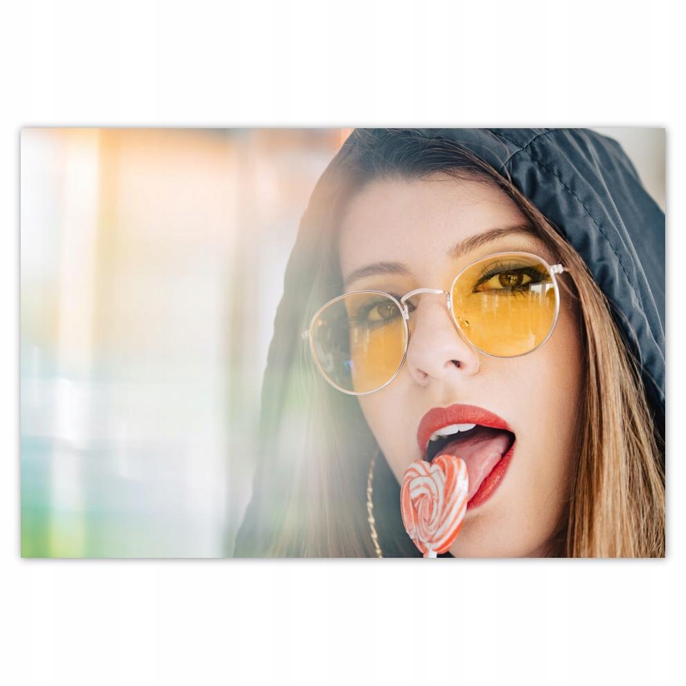 

Plakat 60x40 Lizak – Ona to lubi Sweet