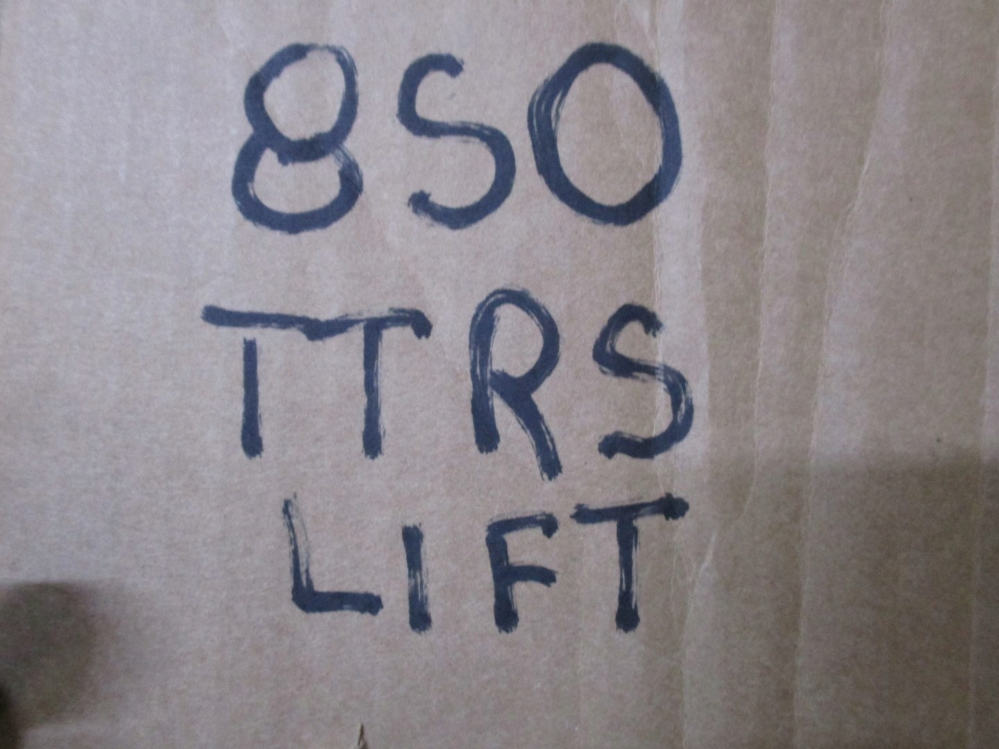 COUVERTURE PARE CHOC AUDI TT 8S0 TTRS LIFT