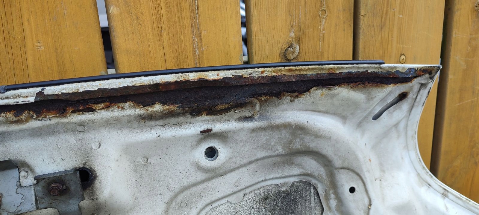 Capot Ford Transit Connect MK1 AA