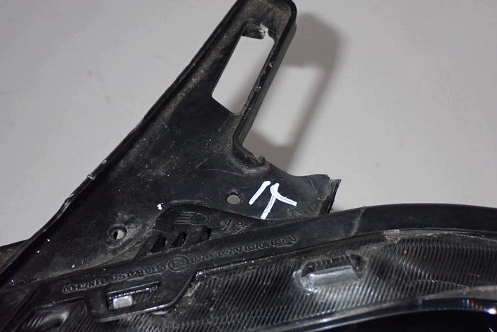 PEUGEOT 1007 05-09 reflektor left light left 9644998980