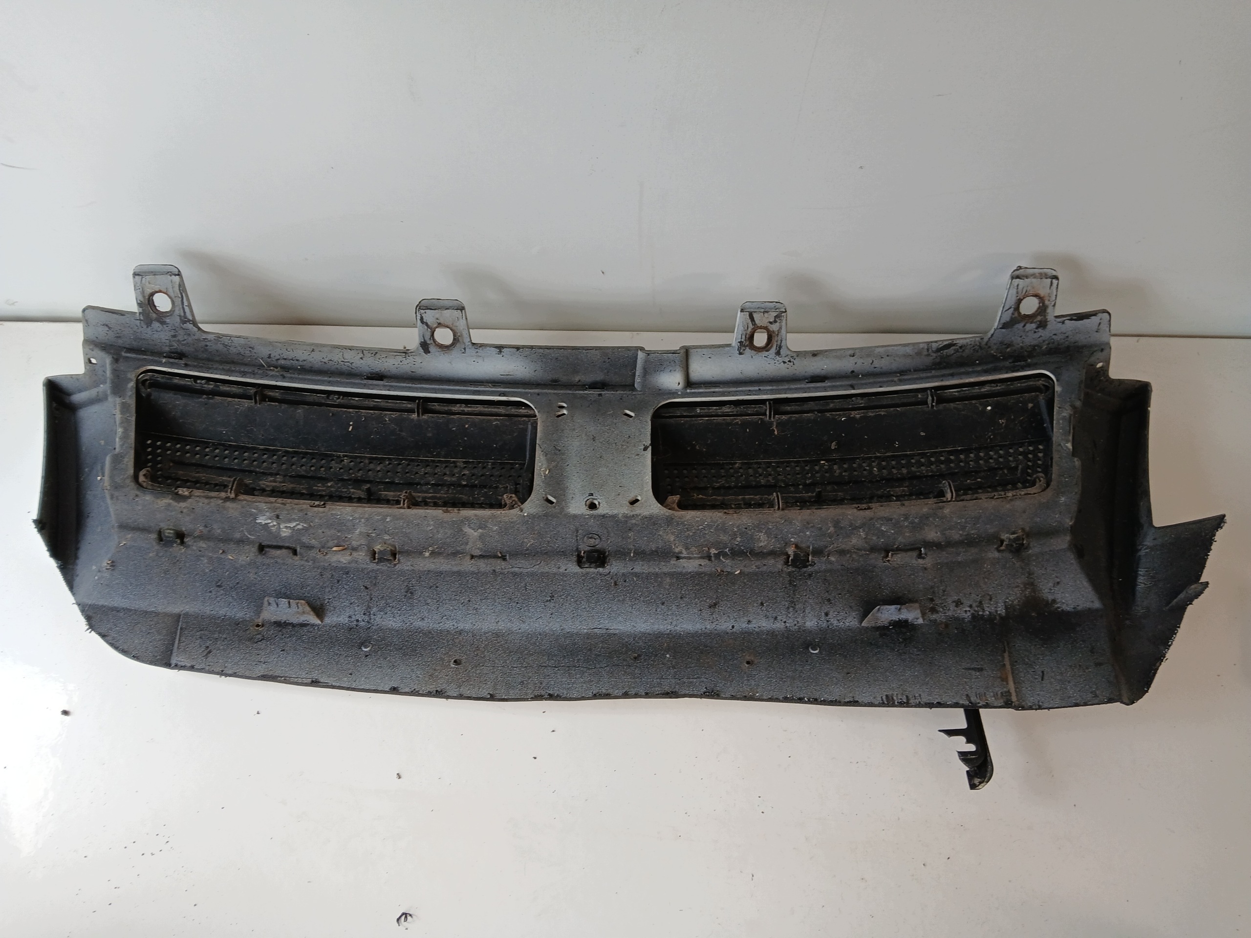 FIAT STILO grill grille radiator BIALA