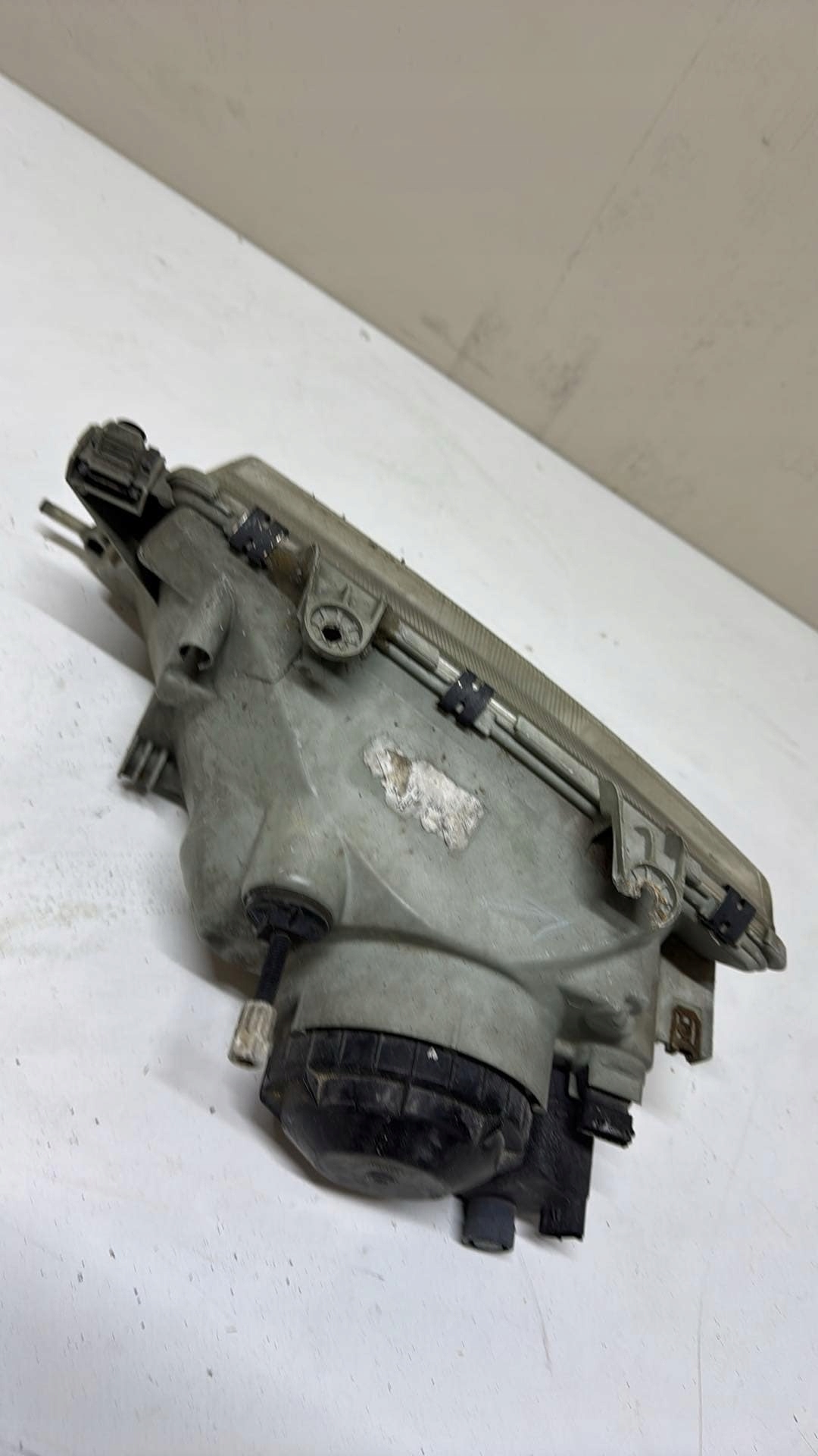 REFLEKTOR right SAAB 9-5 and 97-01 light right front front EUROPA